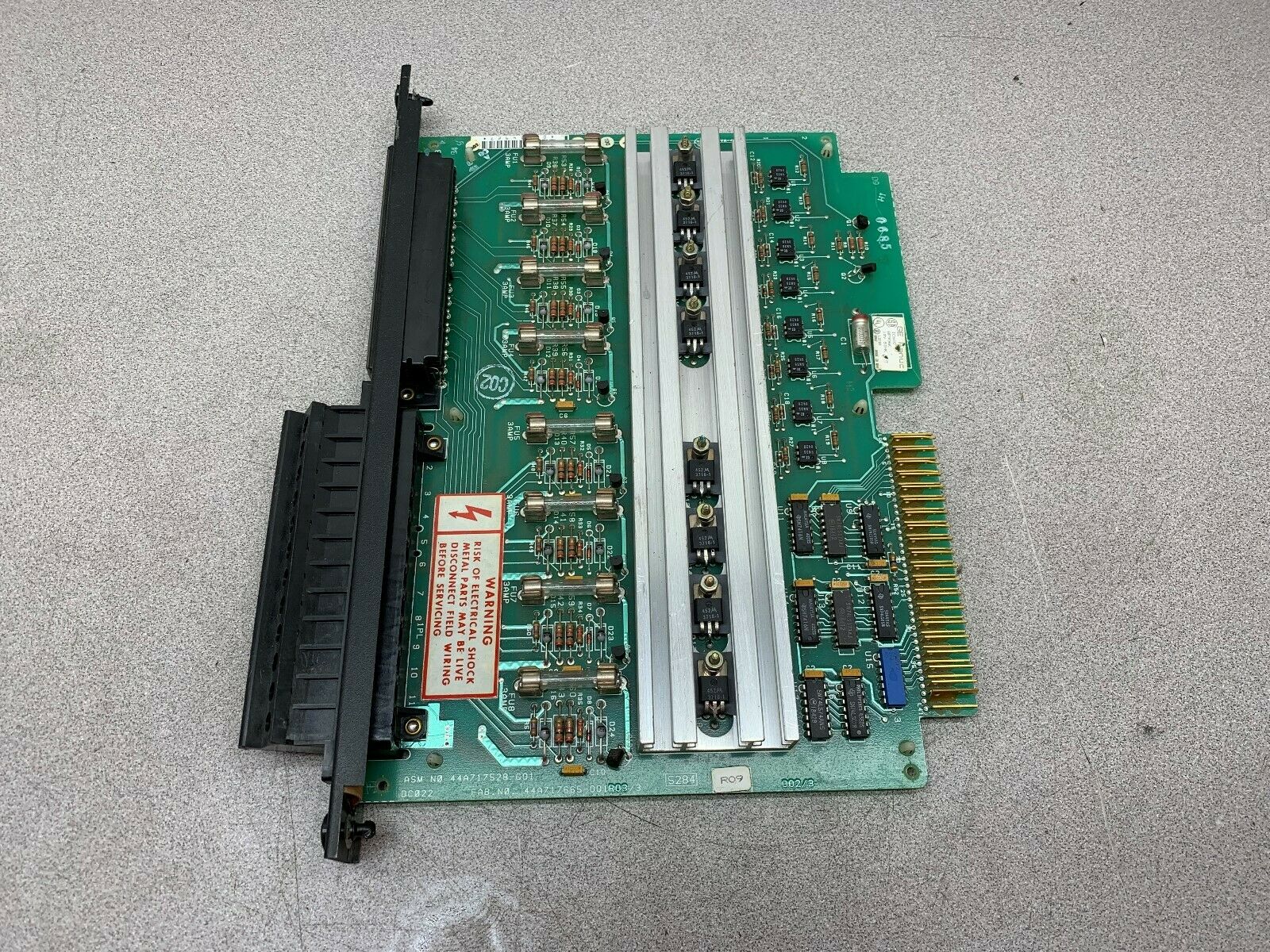 USED GE FANUC OUTPUT MODULE IC600 BF906K