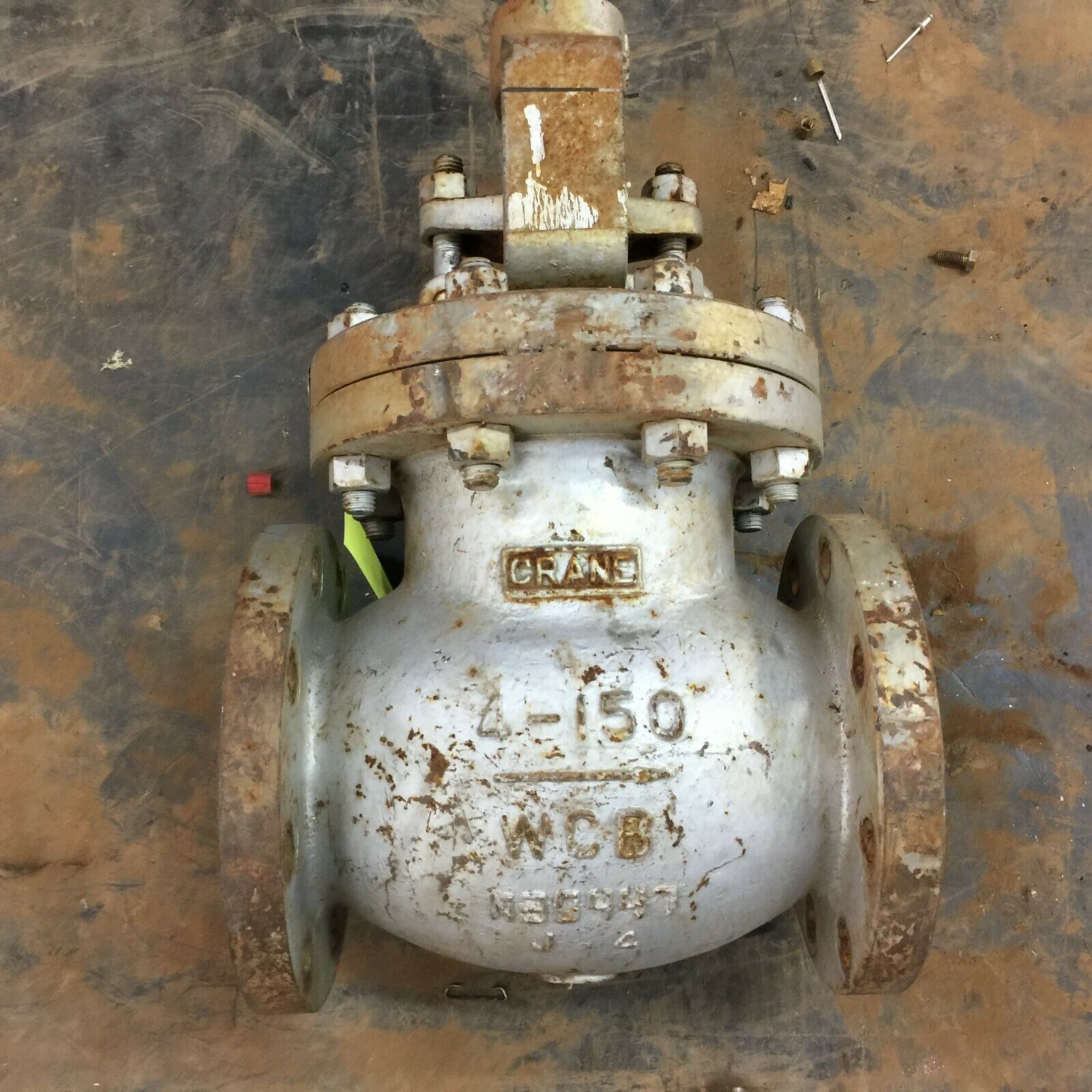 USED CRANE 4" FLANGE MOUNT 4-150 WCB GATE VALVE N30447