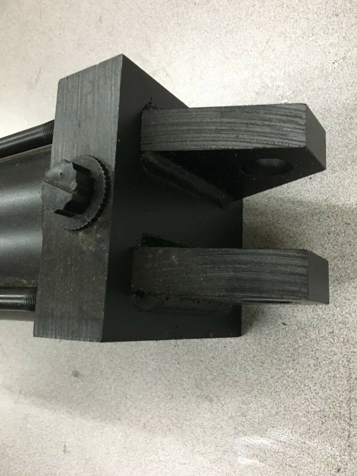 NEW NO BOX SCHRADER BELLOWS PA-2 SERIES CYLINDER PAD118421 9.000