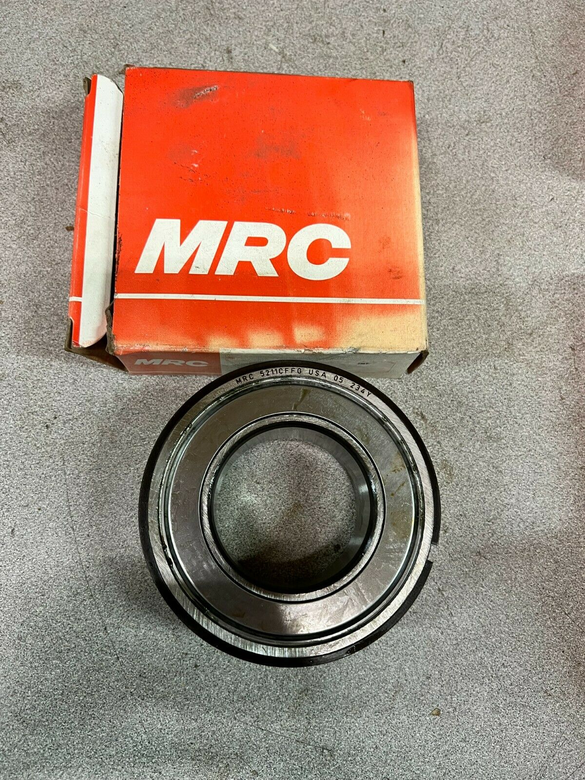 NEW IN BOX MRC BEARING 5211CFFG