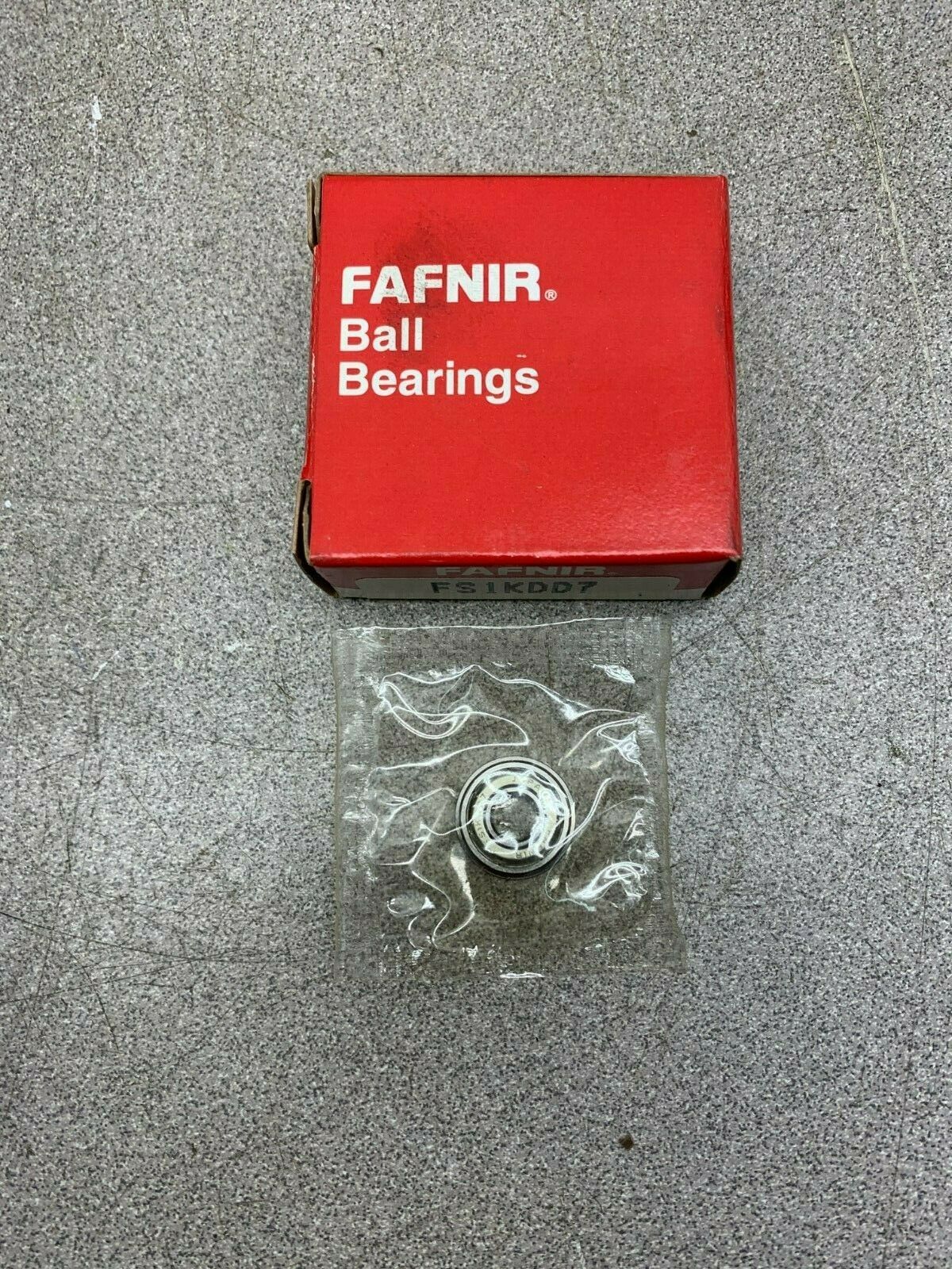 LOT OF 8 NEW IN BOX FAFNIR BEARING FS1KDD7