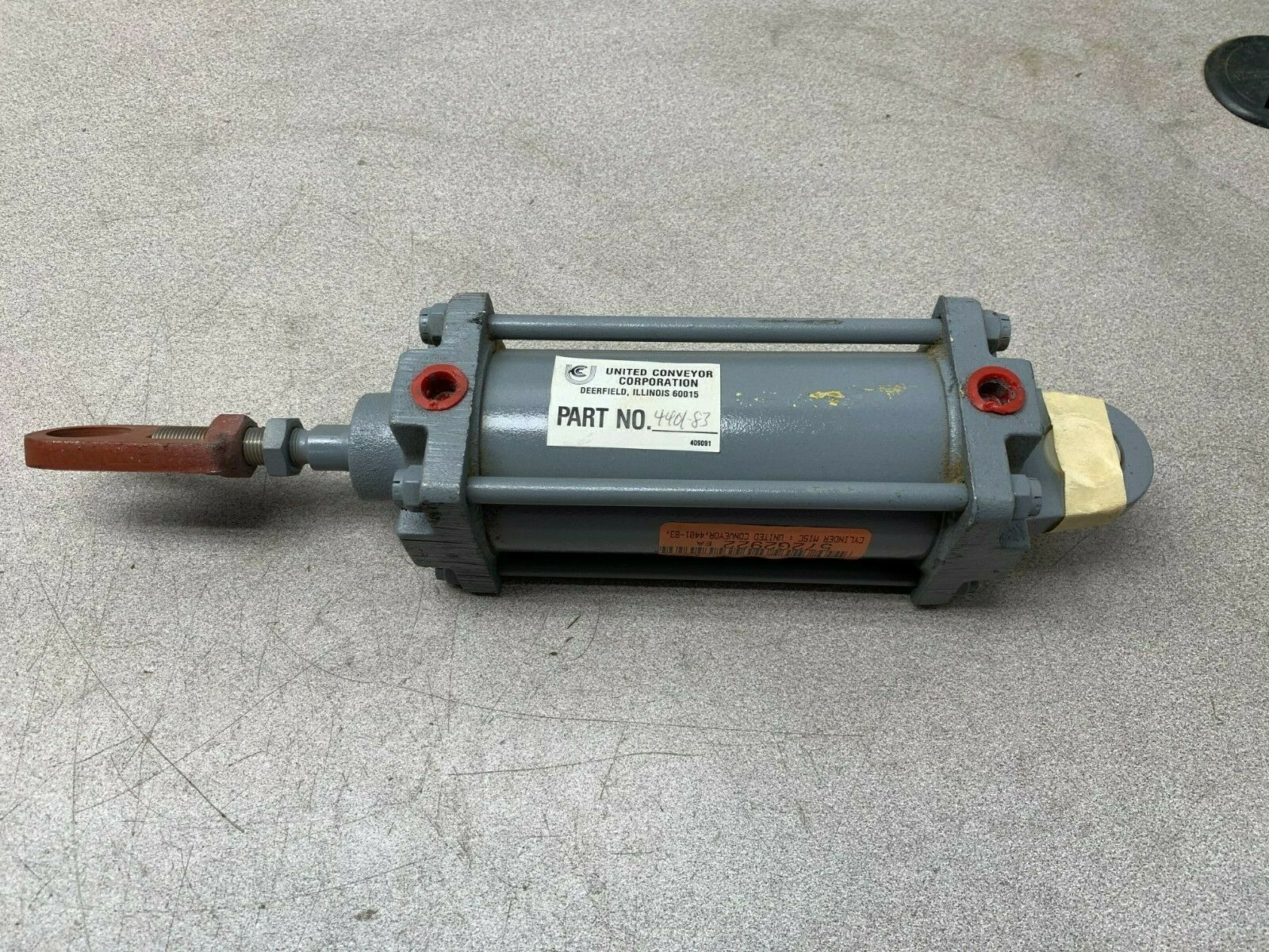 NEW NO BOX UNITED CONVEYOR PNEUMATIC CYLINDER 4401-83