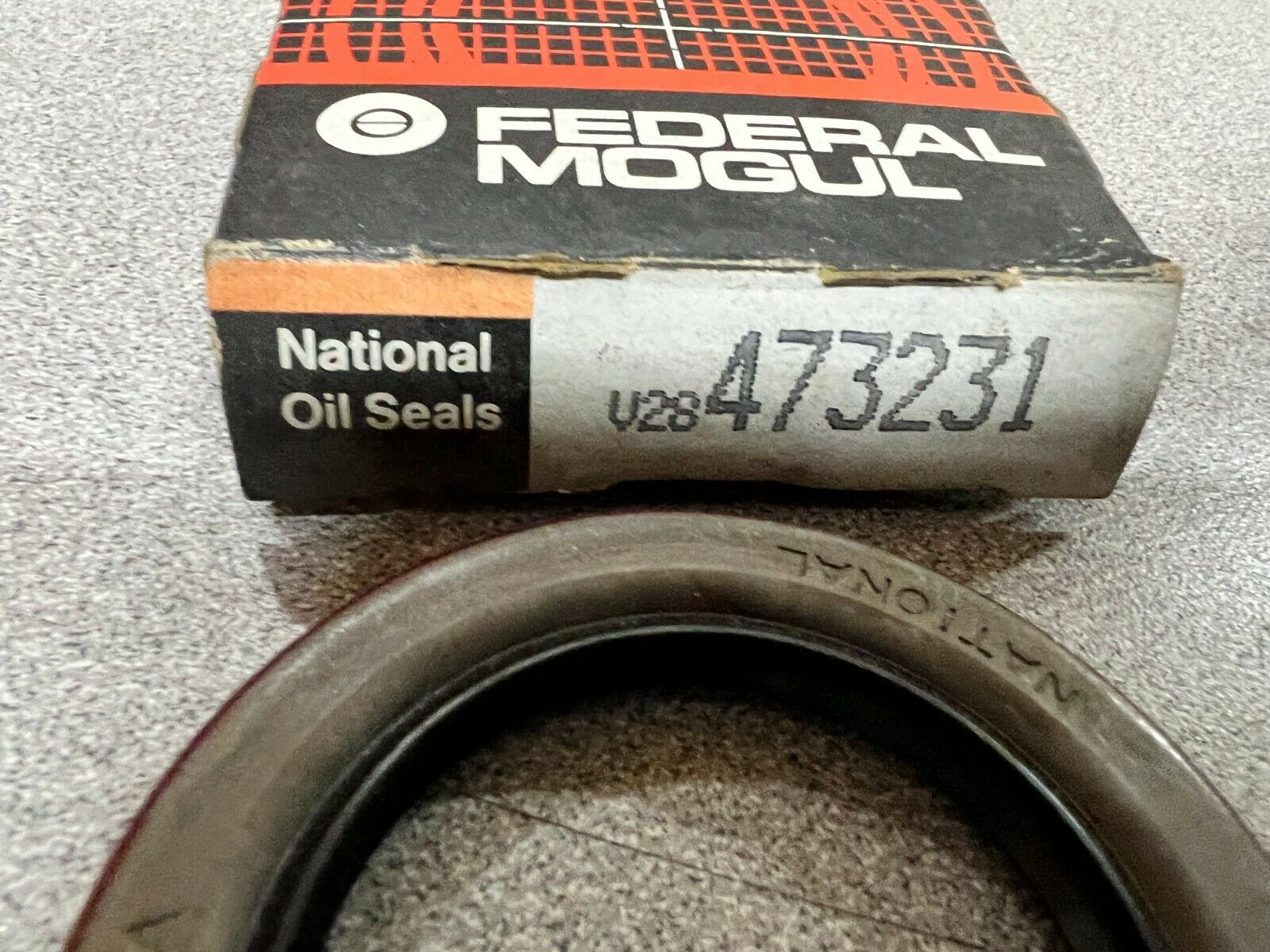 LOT OF 3 NEW IN BOX FEDERAL MOGUL OILSEAL 473231