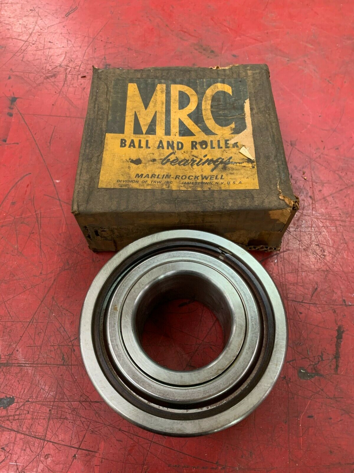 NEW IN BOX MRC SINGLE ROW BALL BEARING 313 SFFC