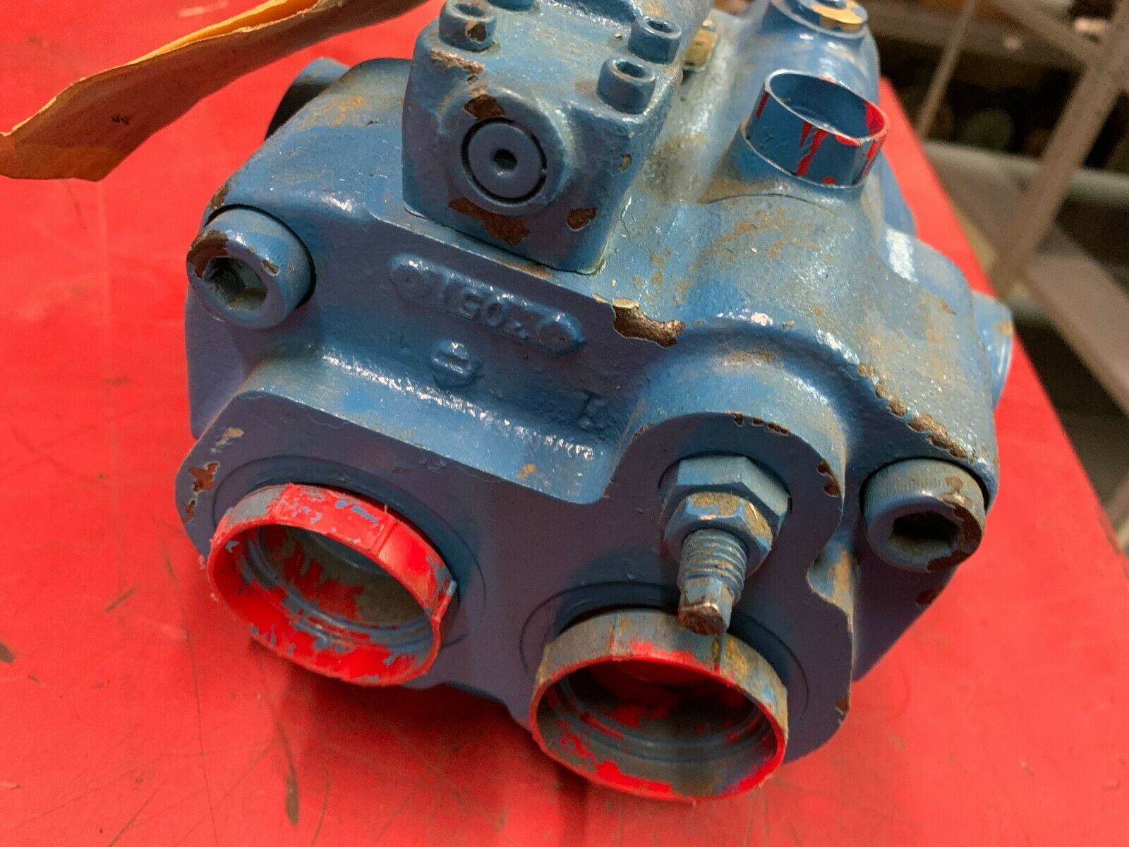 REBUILT VICKERS HYDRAULIC PUMP PVP2330R2P2C