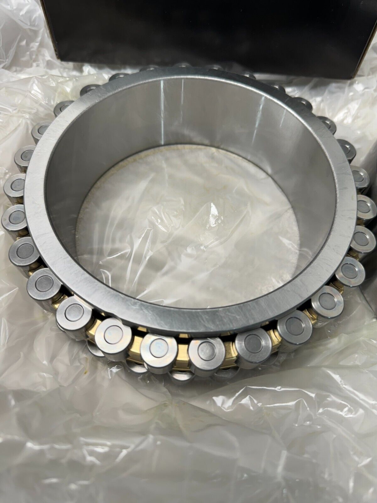 NEW IN BOX NTN ROLLER BEARING NN3028KC1NAP4