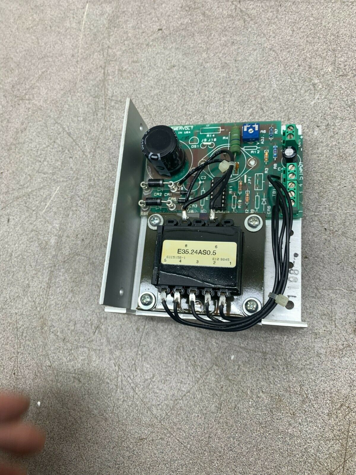 NEW NO BOX DWYER POWER SUPPLY A-700