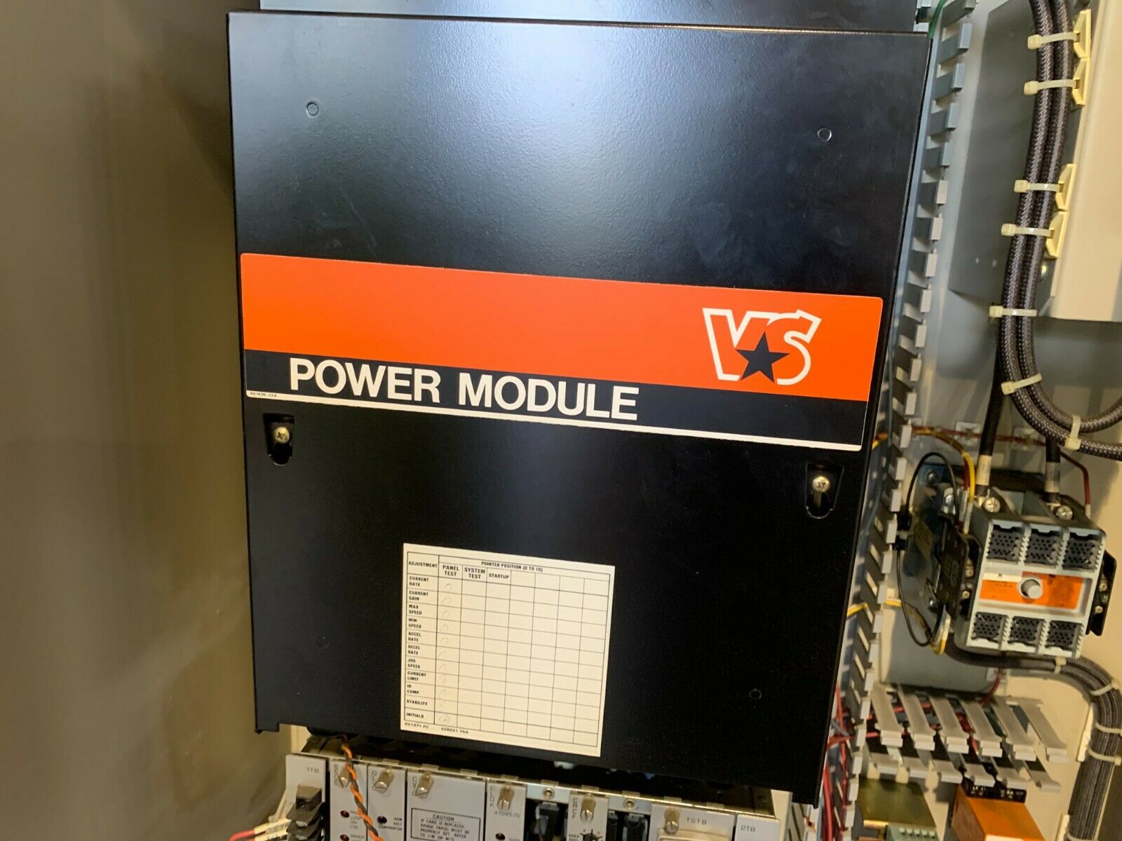 NEW RELIANCE DRIVE CABINET POWER MODULE 801429-SB WITH PLC 0-51874-2 0-52808-2
