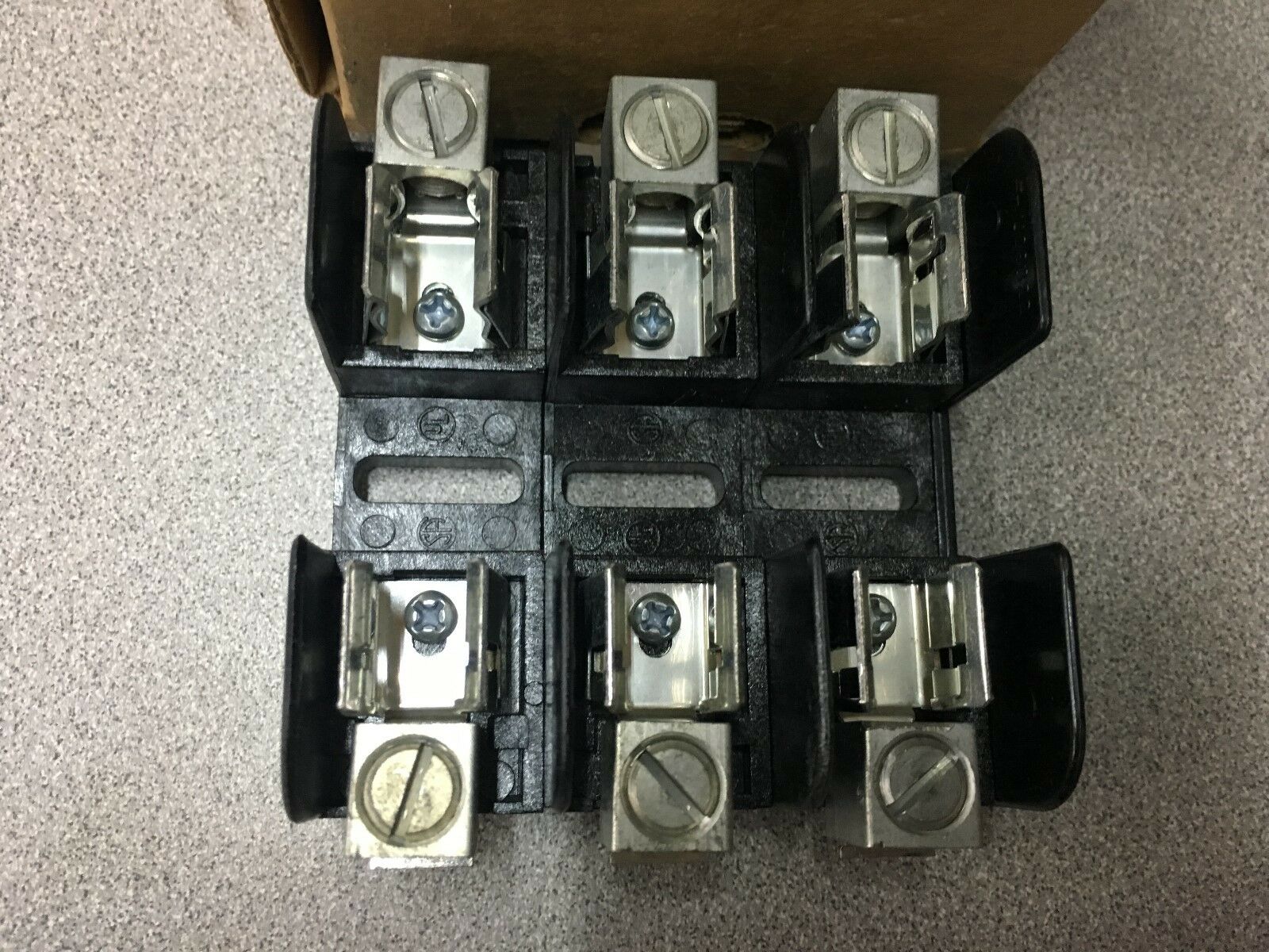 NEW IN BOX LOT OF 5 GOULD SHAWMUT FUSE BLOCK 20308