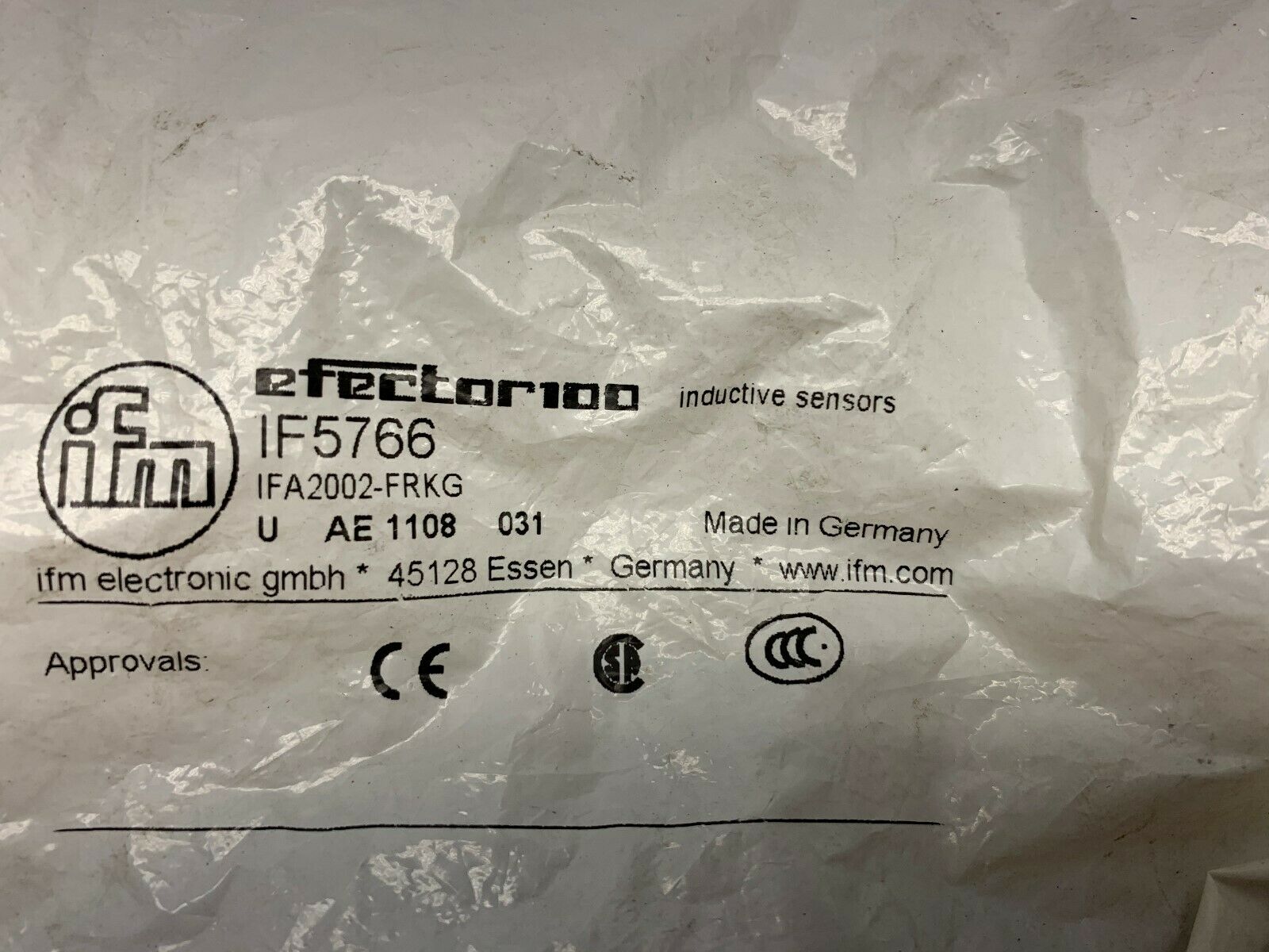 NEW IN PACKAGE EFECTOR100 SENSOR IFA2002-FRKG