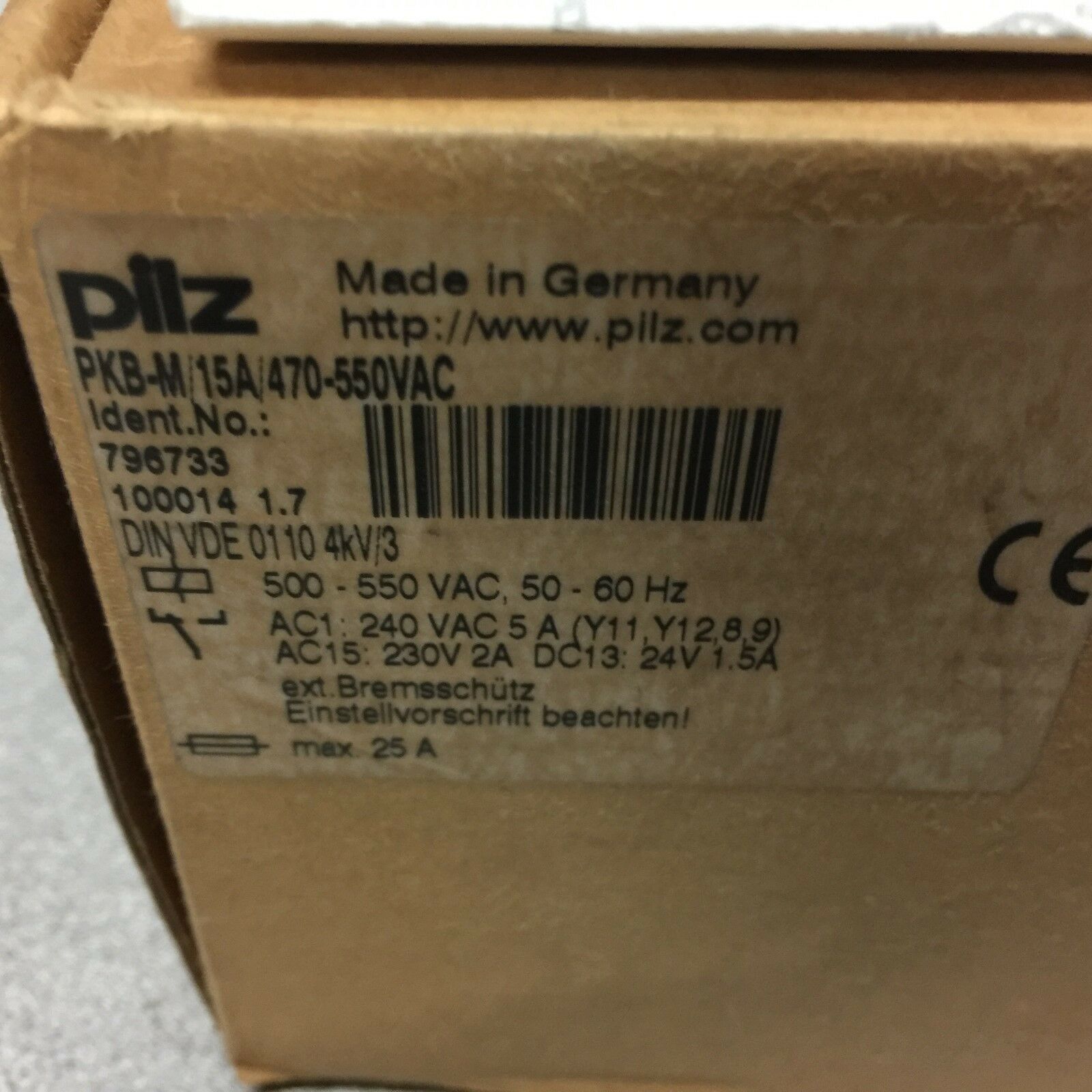 NEW IN BOX PILZ 500-550VAC PKBM SAFETY RELAY PKB-M/15A/470-550VAC