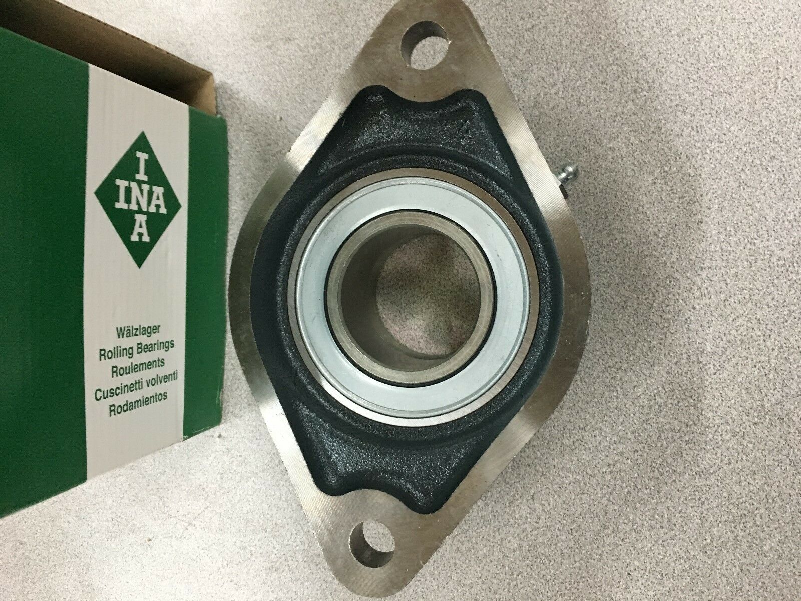 NEW IN BOX INA 2-BOLT FLANGE BEARING PCJT45