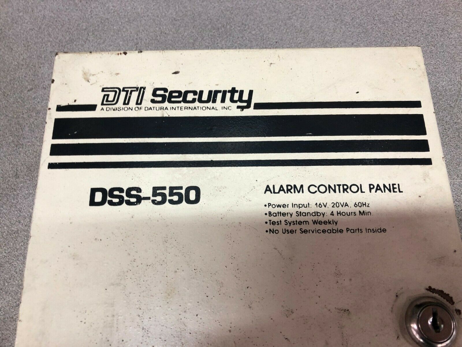 USED DTI SECURITY ALARM CONTROL PANEL DSS-550