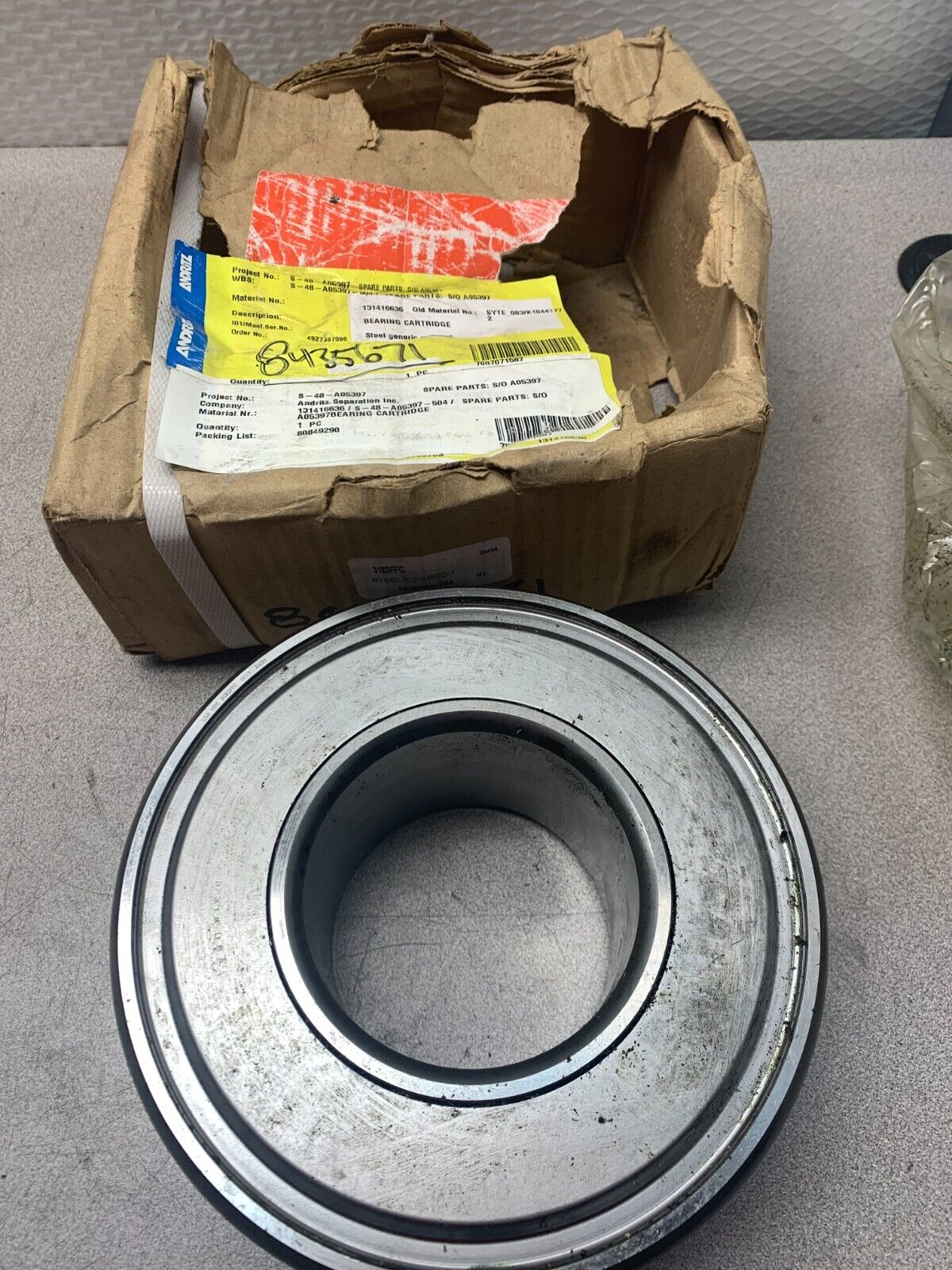 NEW IN BOX MRC ROLLER BEARING 318SFFC