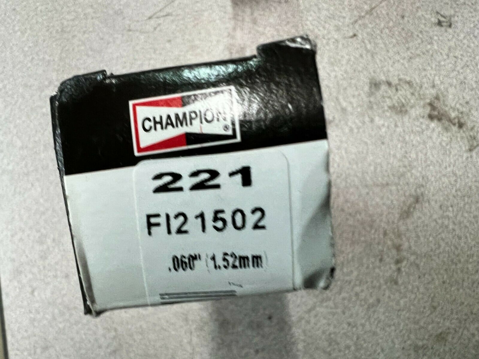 LOT OF 3 NEW IN BOX CHAMPION FI12 1502 SPARK PLUG 221