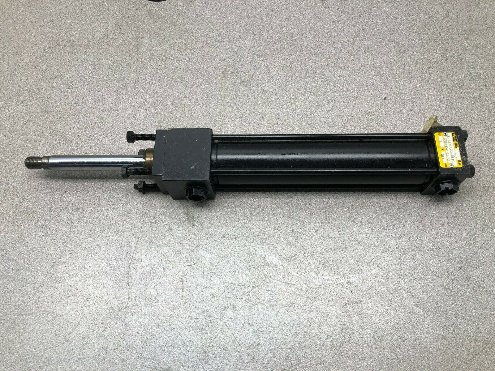 NEW NO BOX PARKER HYDRAULIC CYLINDER NJ 41047373/TBHMT