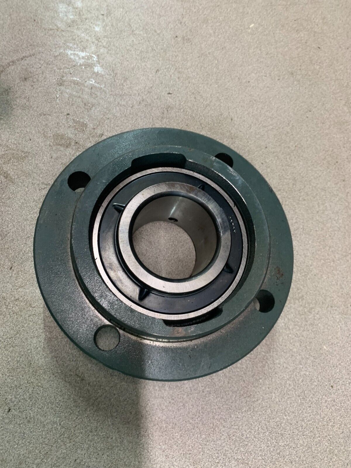 NEW NO BOX NTN 4-BOLT SPHERICAL FLANGE BEARING FCX10 WITH UC211-200 INSERT