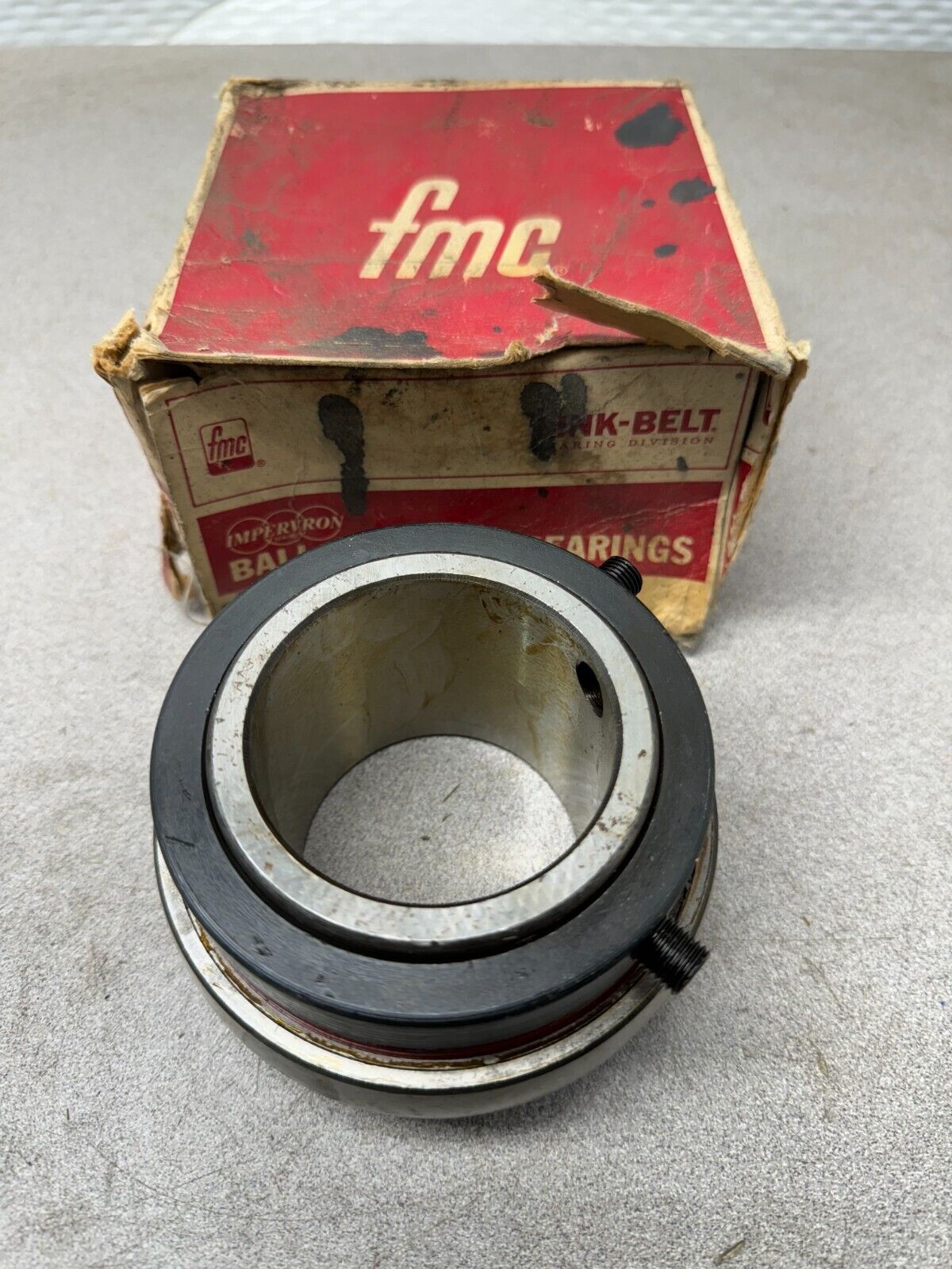 NEW IN BOX LINK BELT BEARING UG239HL