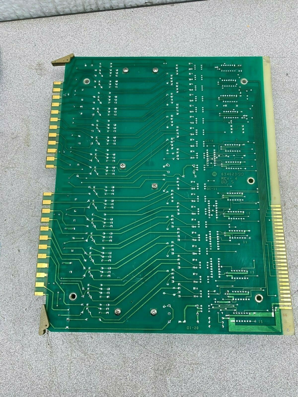 USED ALLEN-BRADLEY CIRCUIT BOARD 634623-90 REV-4