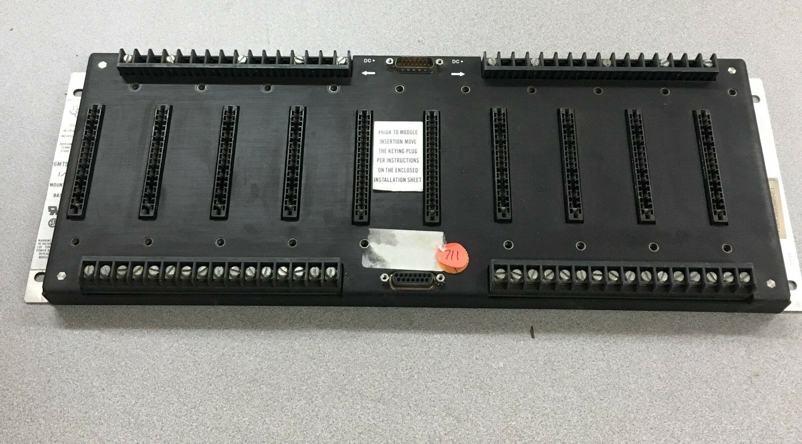 USED TEXAS INSTRUMENTS I/O MOUNTING BASE 6MT50-2