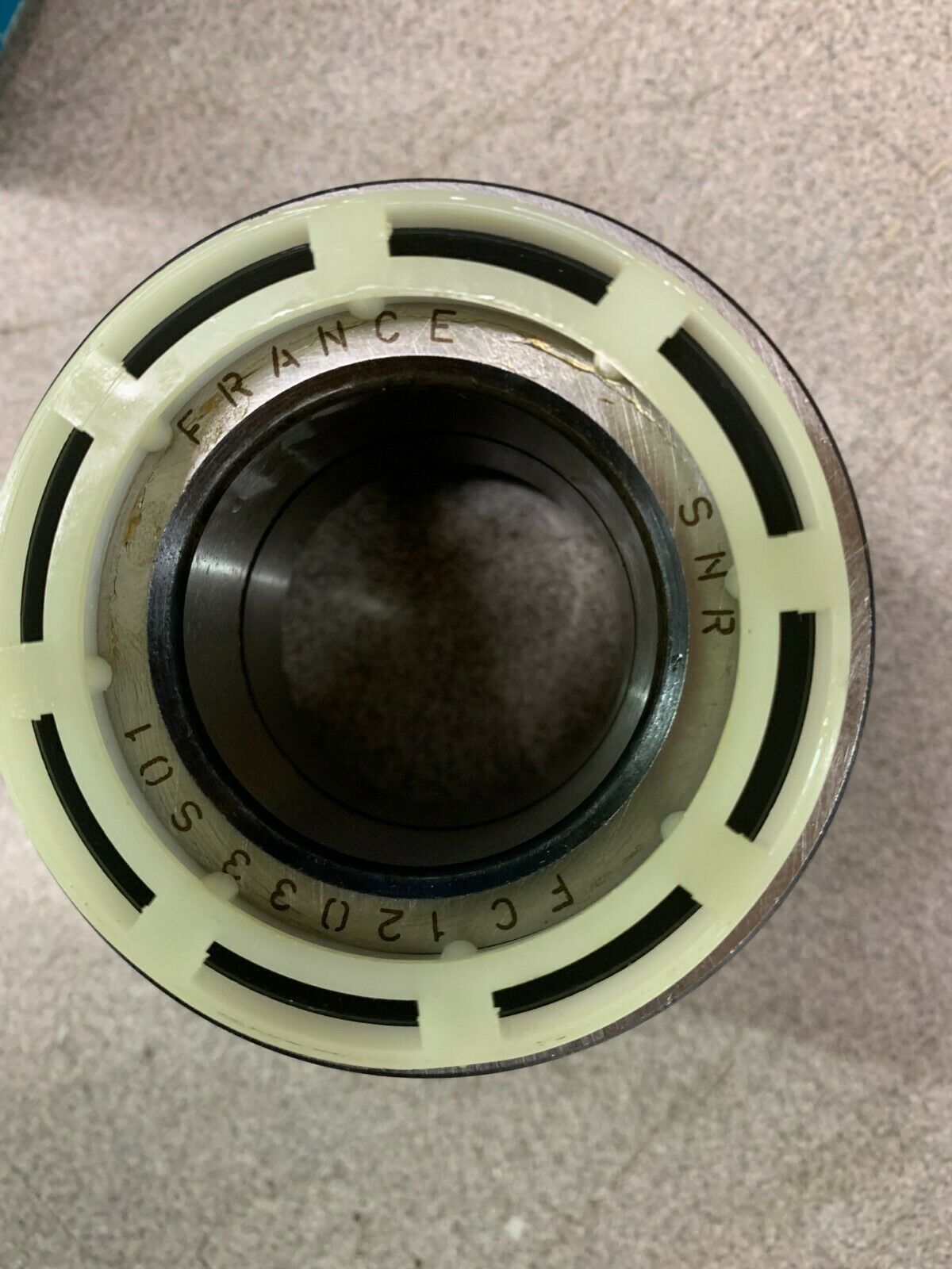 NEW IN BOX SKF B31 WHEEL BEARING FWB31