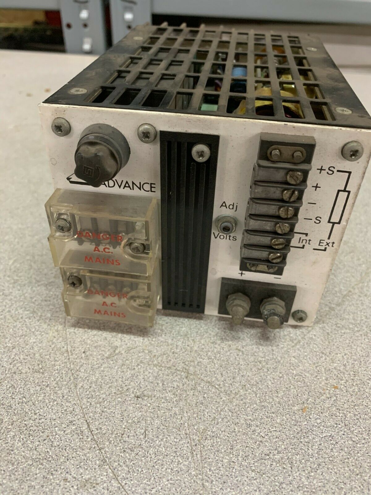 USED ADVANCE POWER SUPPLY MG5-20C