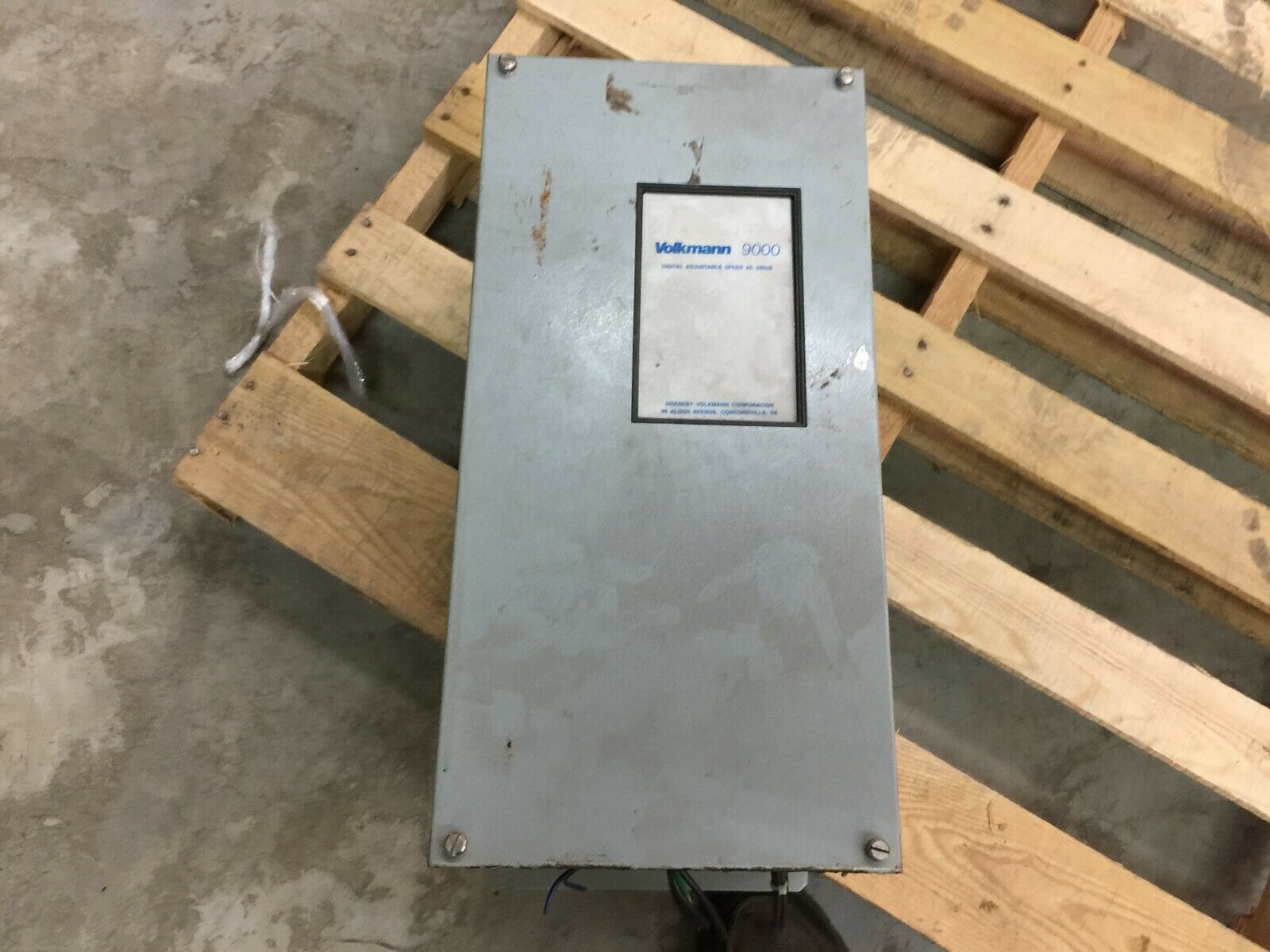 USED VOLKMANN 9000 460VAC 3PH 27AMP 3000HZ DRIVE 94020L