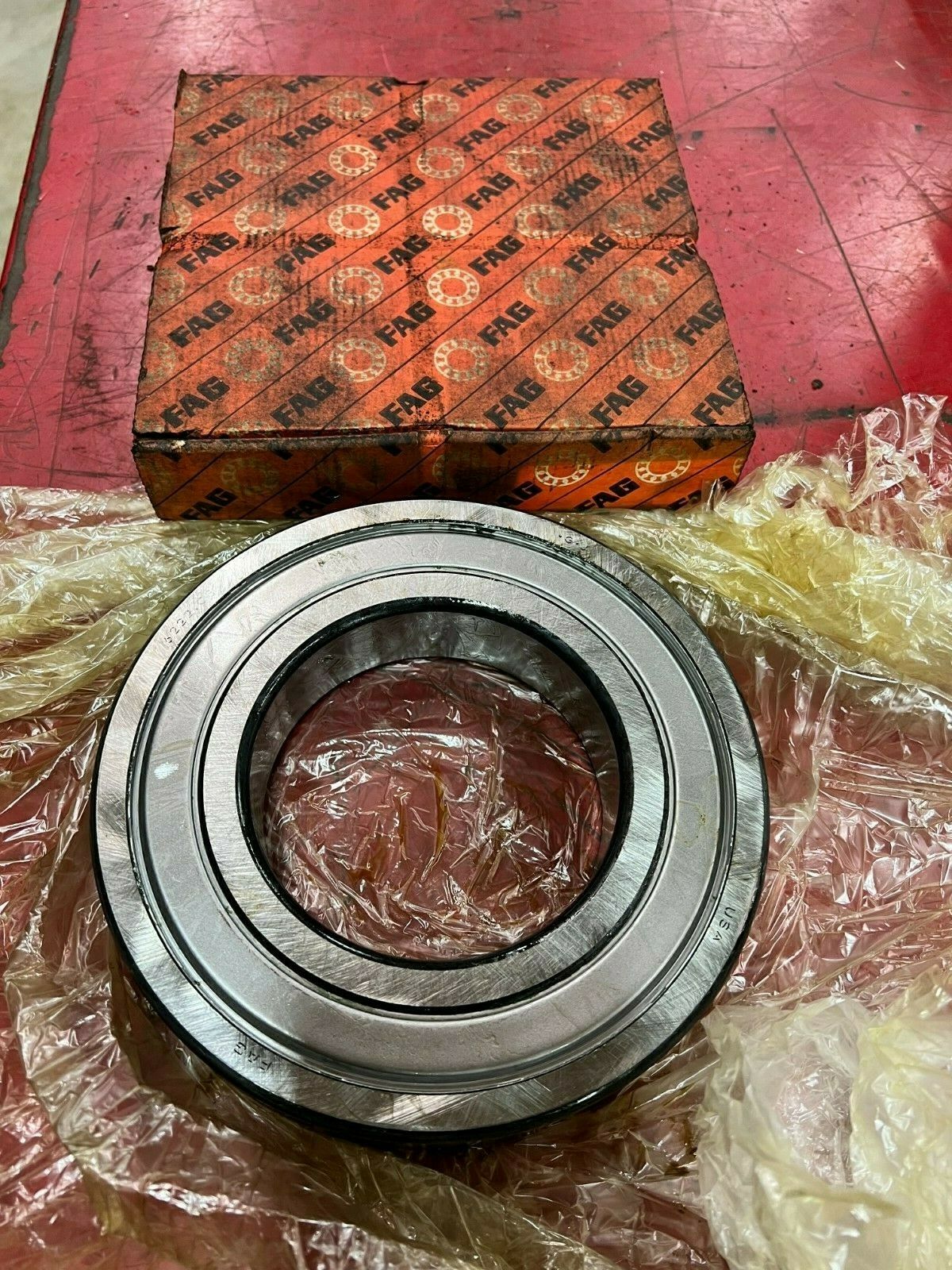 NEW IN BOX FAG BALL BEARING 6222.C3