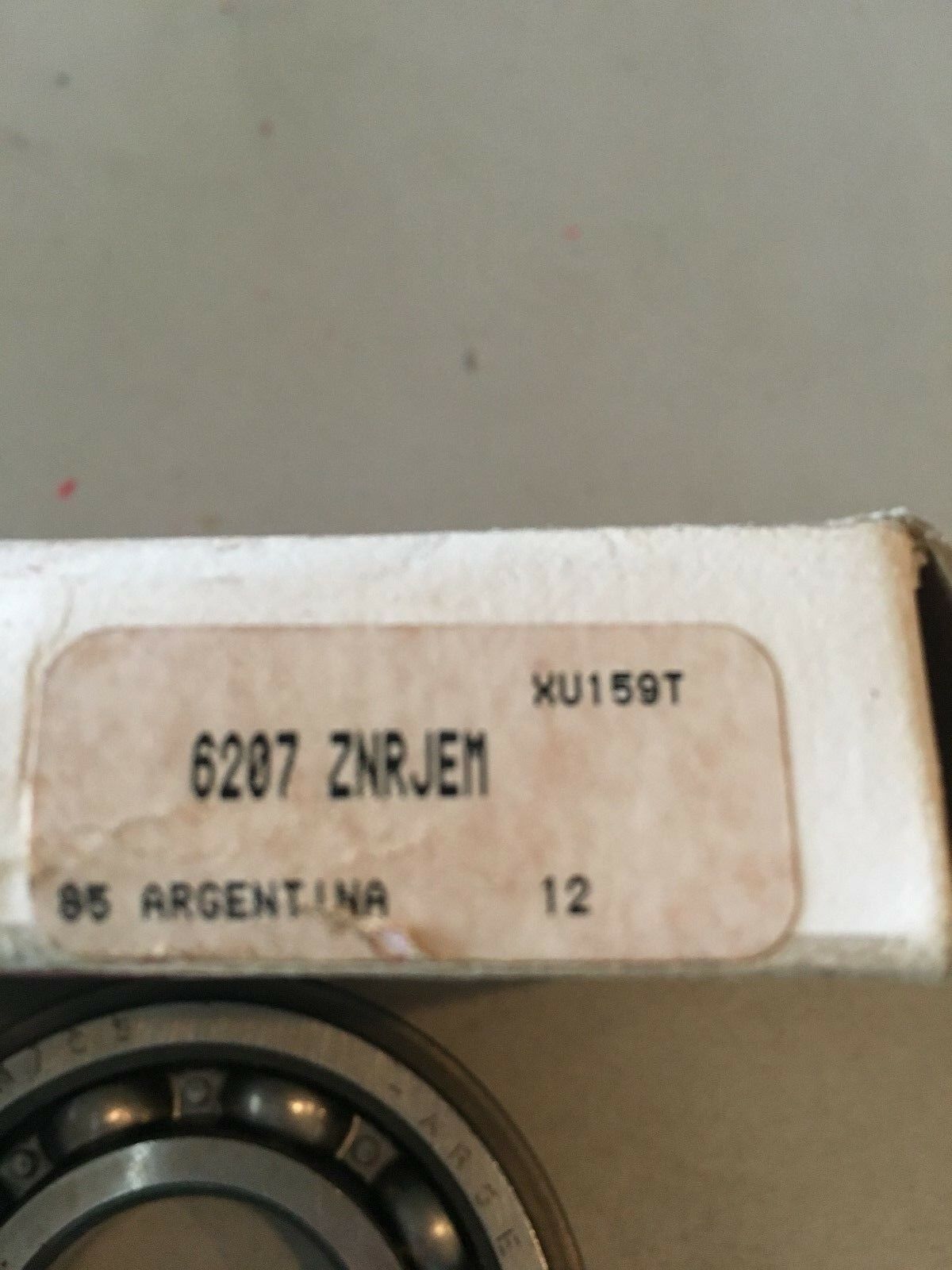 NEW IN BOX SKF BEARING 6207 ZNRJEM