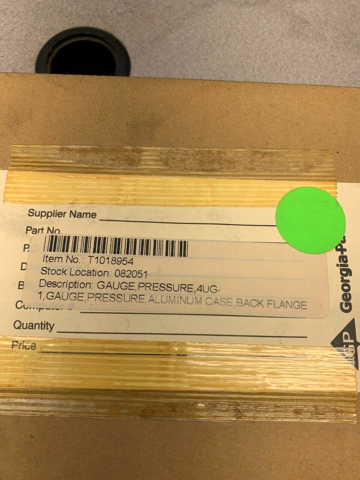 NEW IN BOX GEORGIA PACIFIC 1/4" PRESSURE GAUGE 4UG-1