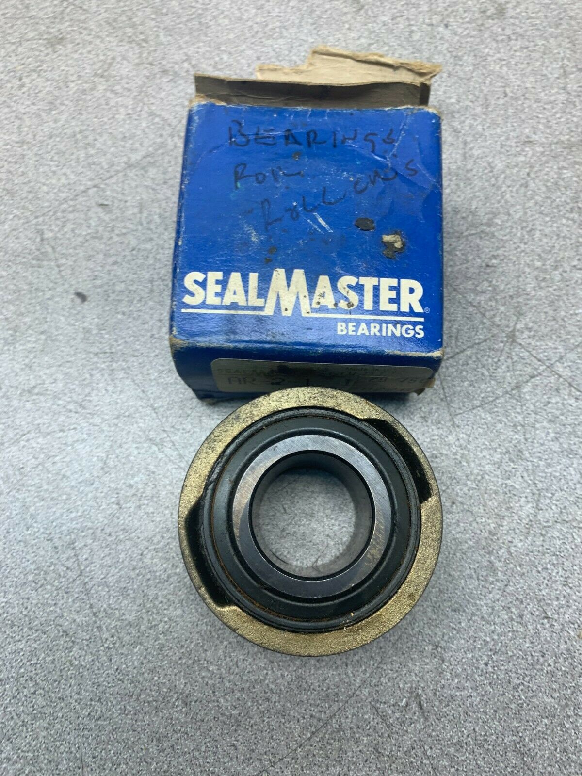 NEW IN BOX SEALMASTER INSERT BEARING AR-2-1