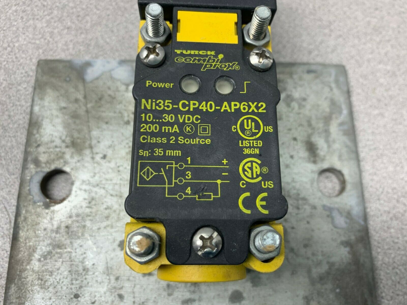 USED TURCK SENSOR NI35-CP40-AP6X2