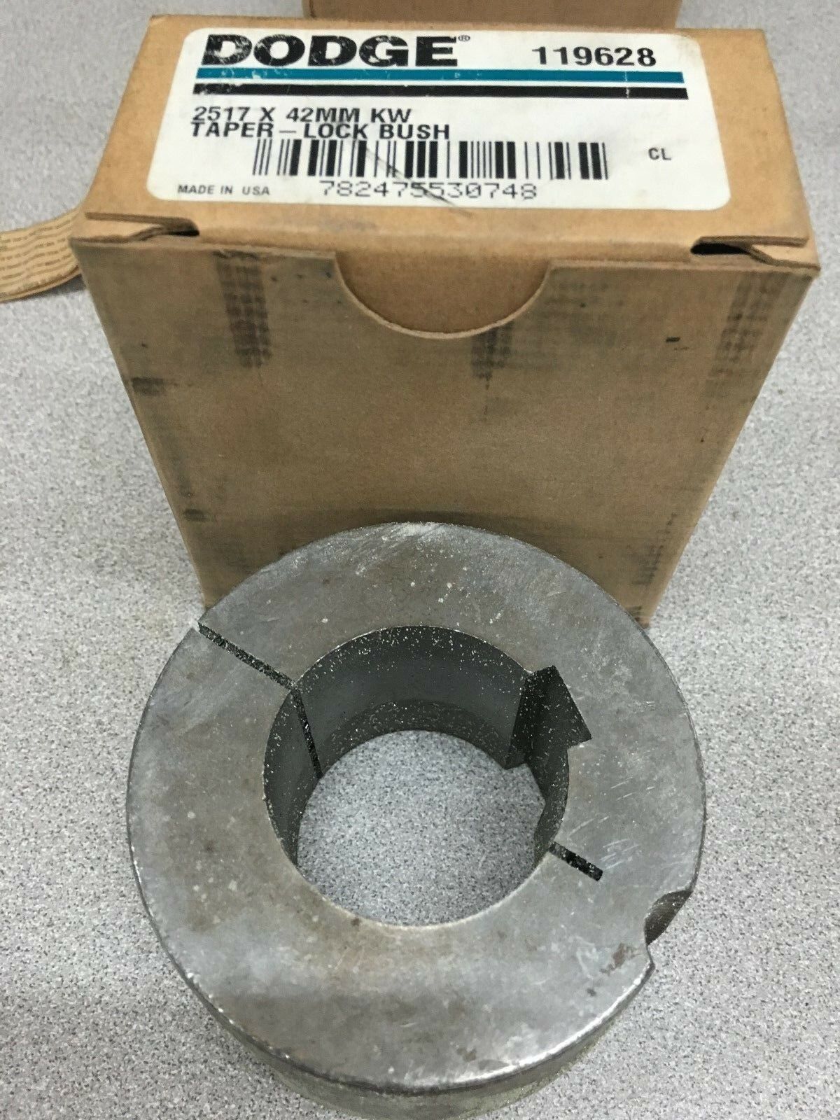 NEW IN BOX DODGE 2517 X 42MM KW TAPER-LOCK BUSH 119628