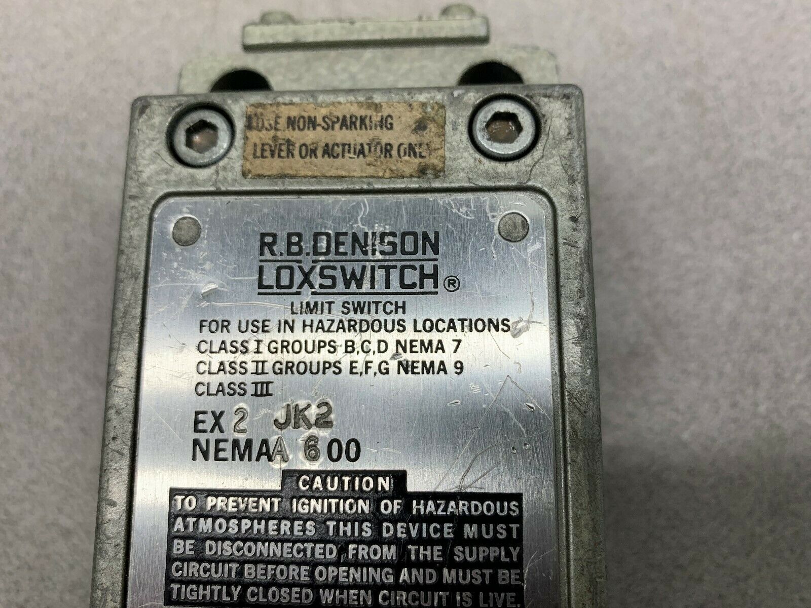 NEW NO BOX R.B. DENISON SWITCH EX2JK2