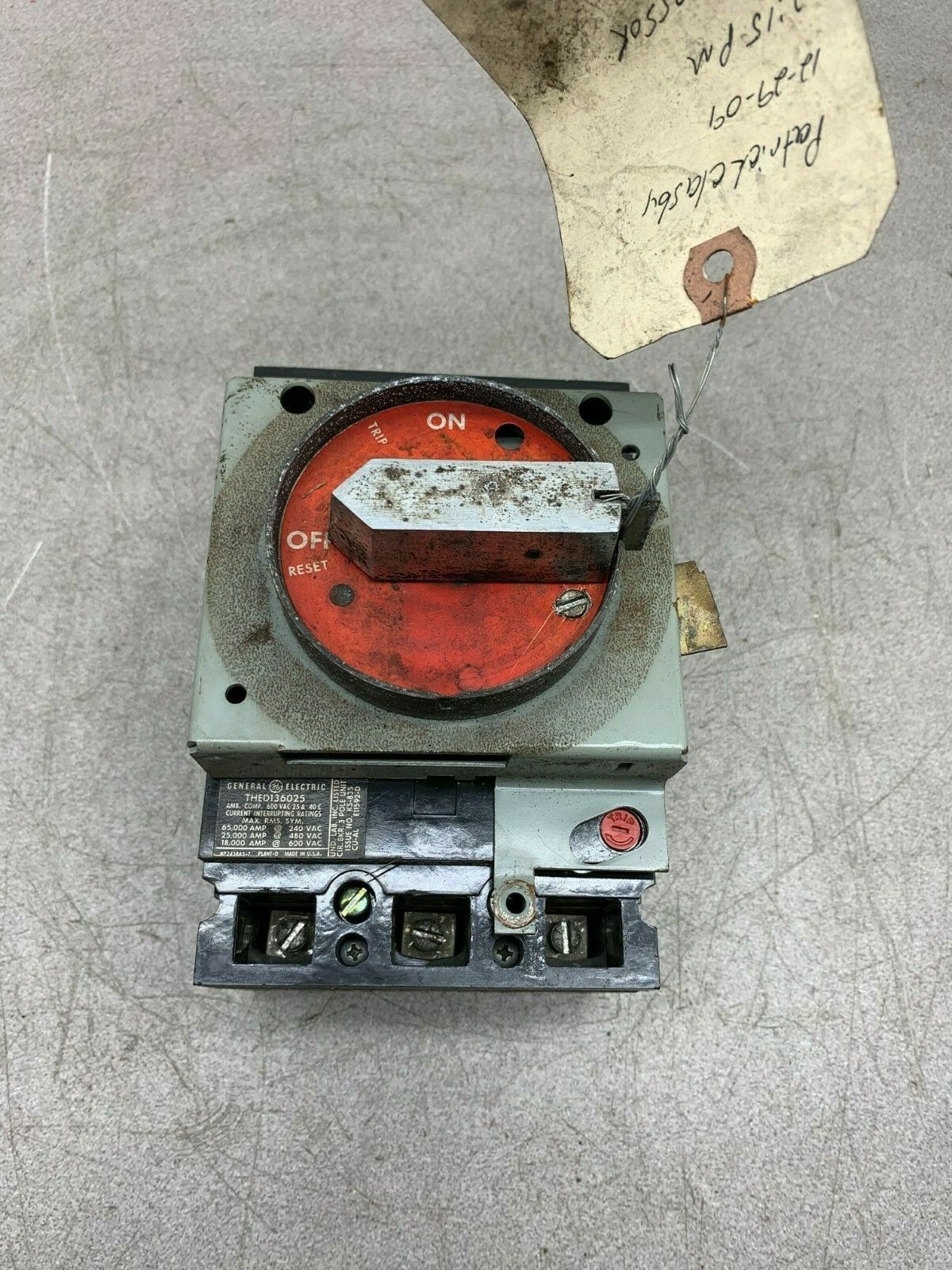 USED GENERAL ELECTRIC TEFR1 25 AMP 3 POLE MOTOR CIRCUIT PROTECTOR THED136025