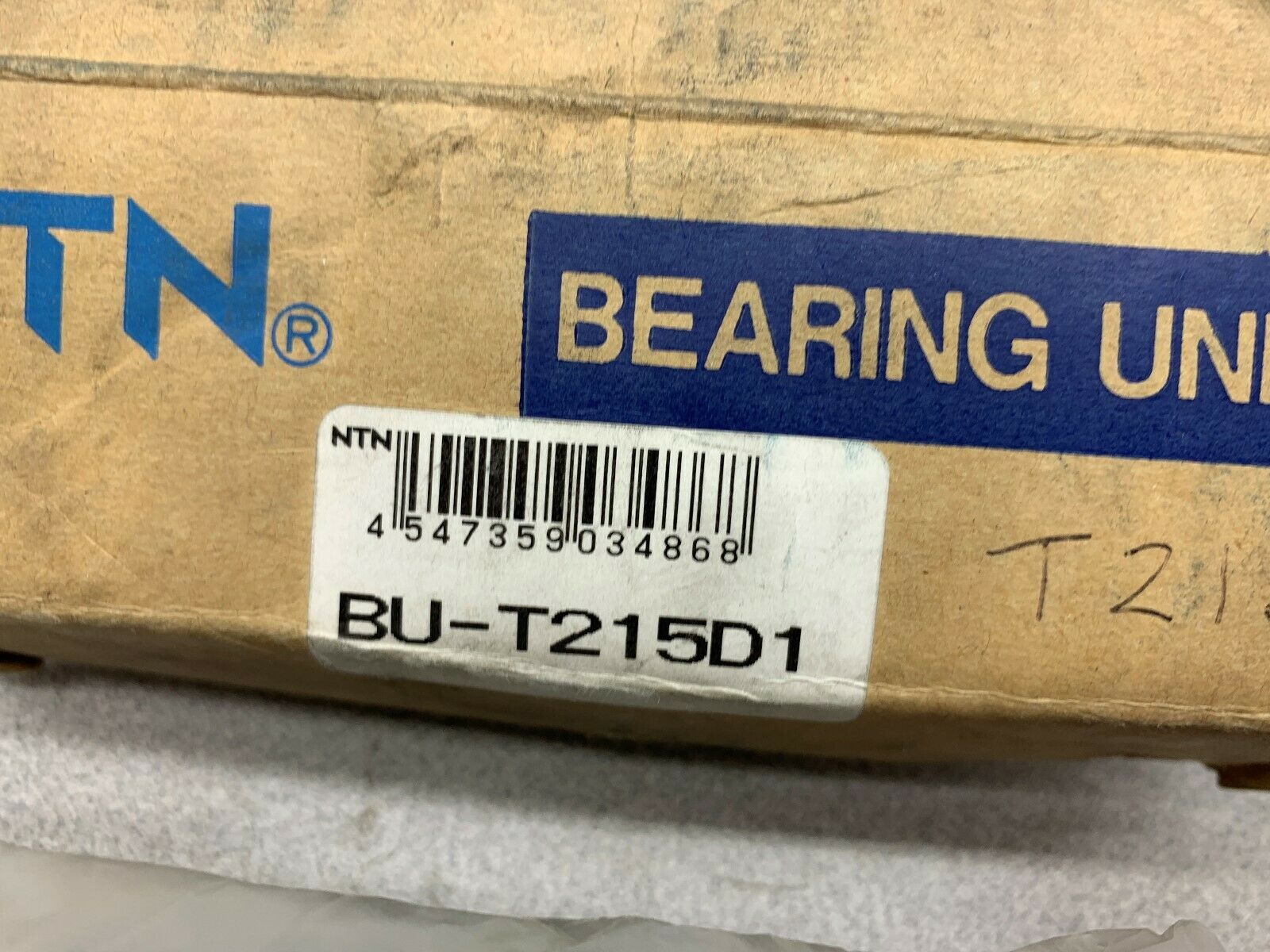 NEW IN BOX NTN BEARING HOUSING  BU-T215D1