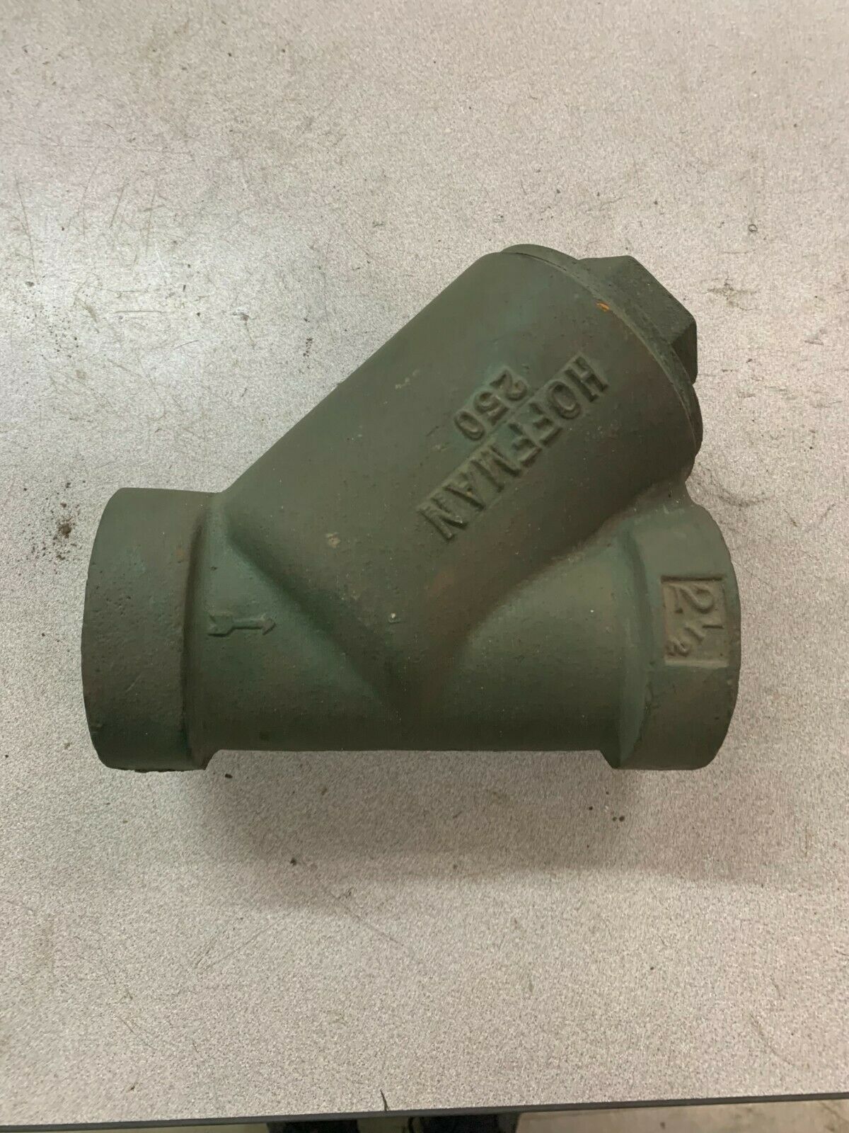 NEW NO BOX HOFFMAN 250 Y-STARINER 2-1/2"