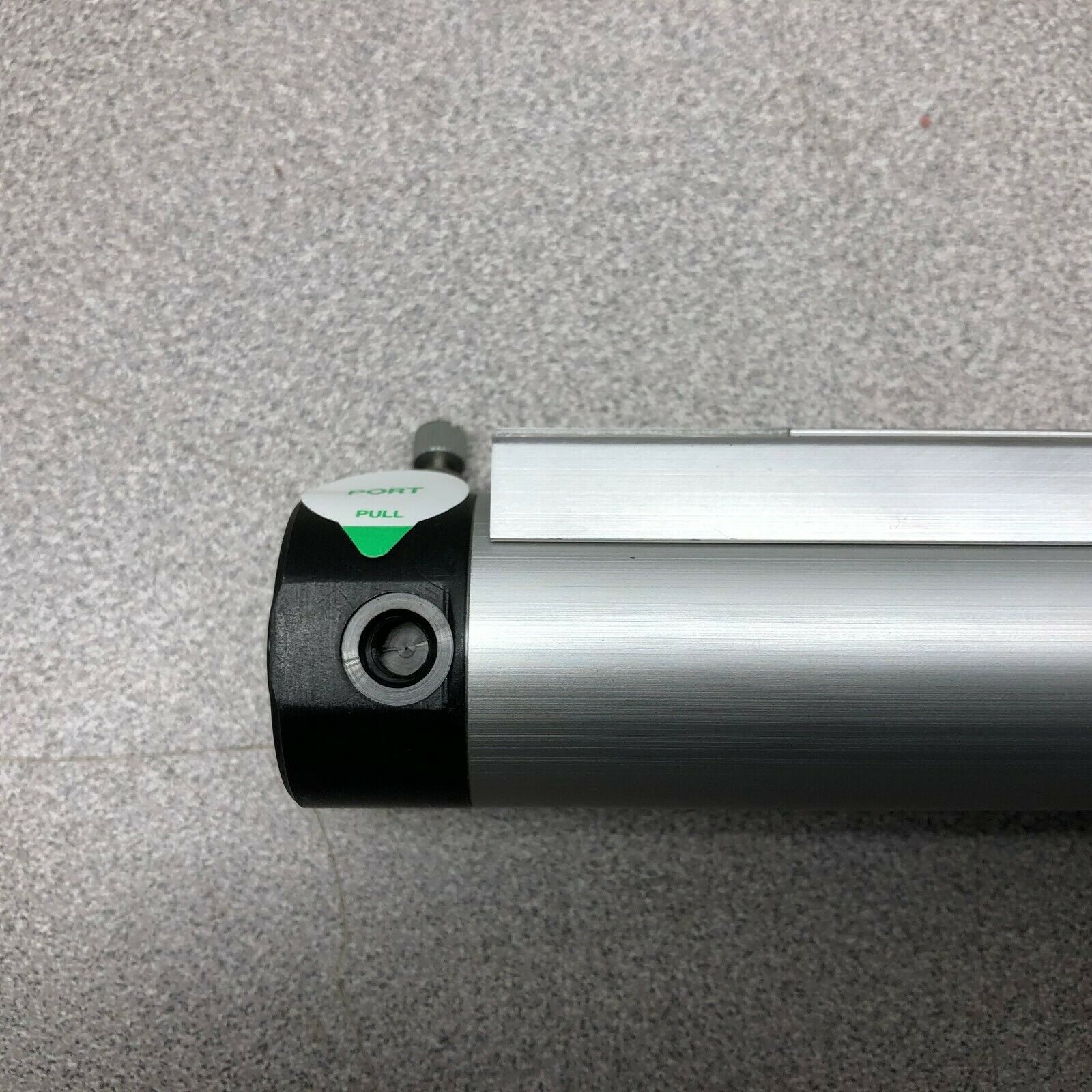 NEW NO BOX CKD PNEUMATIC CYLINDER SCM-25B250