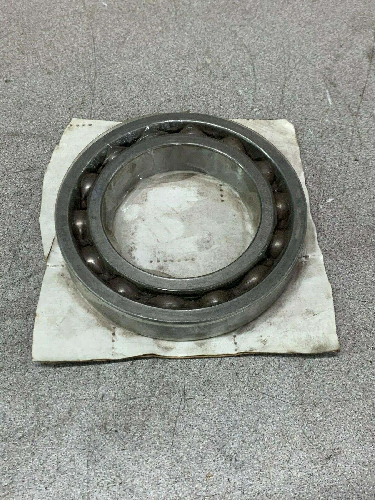 NEW NO BOX KOYO DEEP GROOVE BALL BEARING 6014YR1