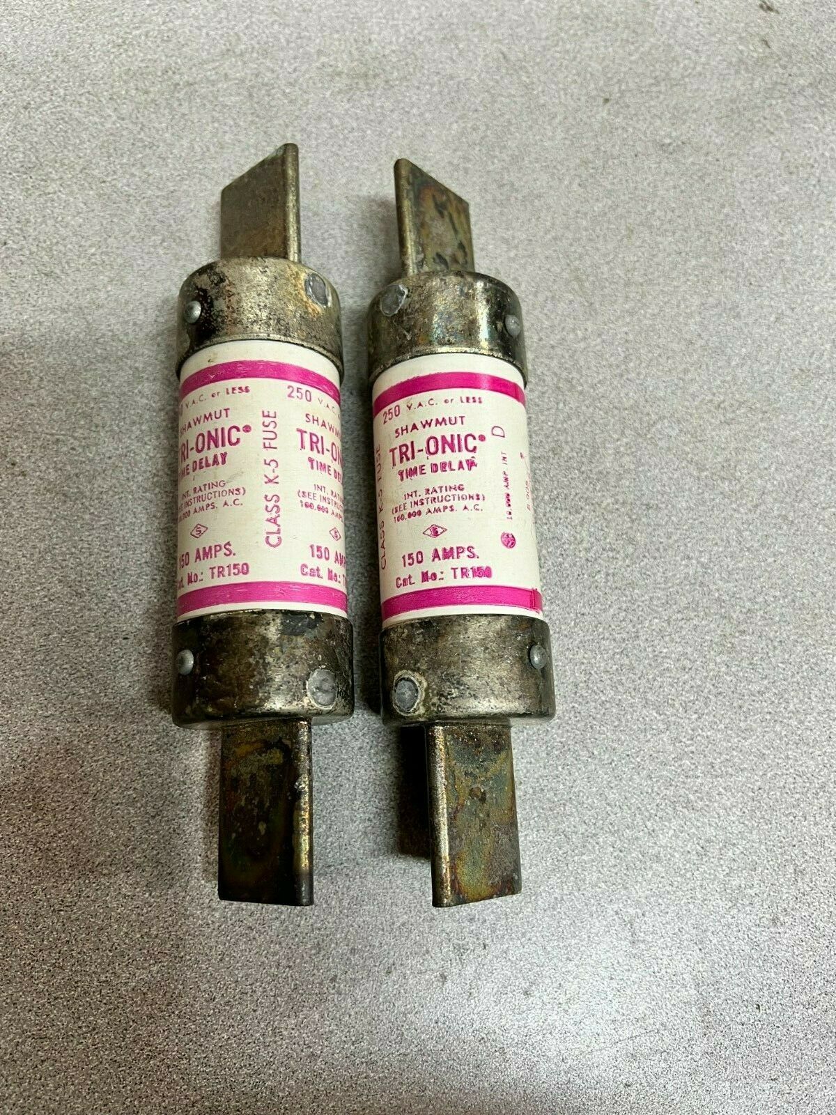 LOT OF 2 NEW NO BOX TRI-ONIC FUSE TR150