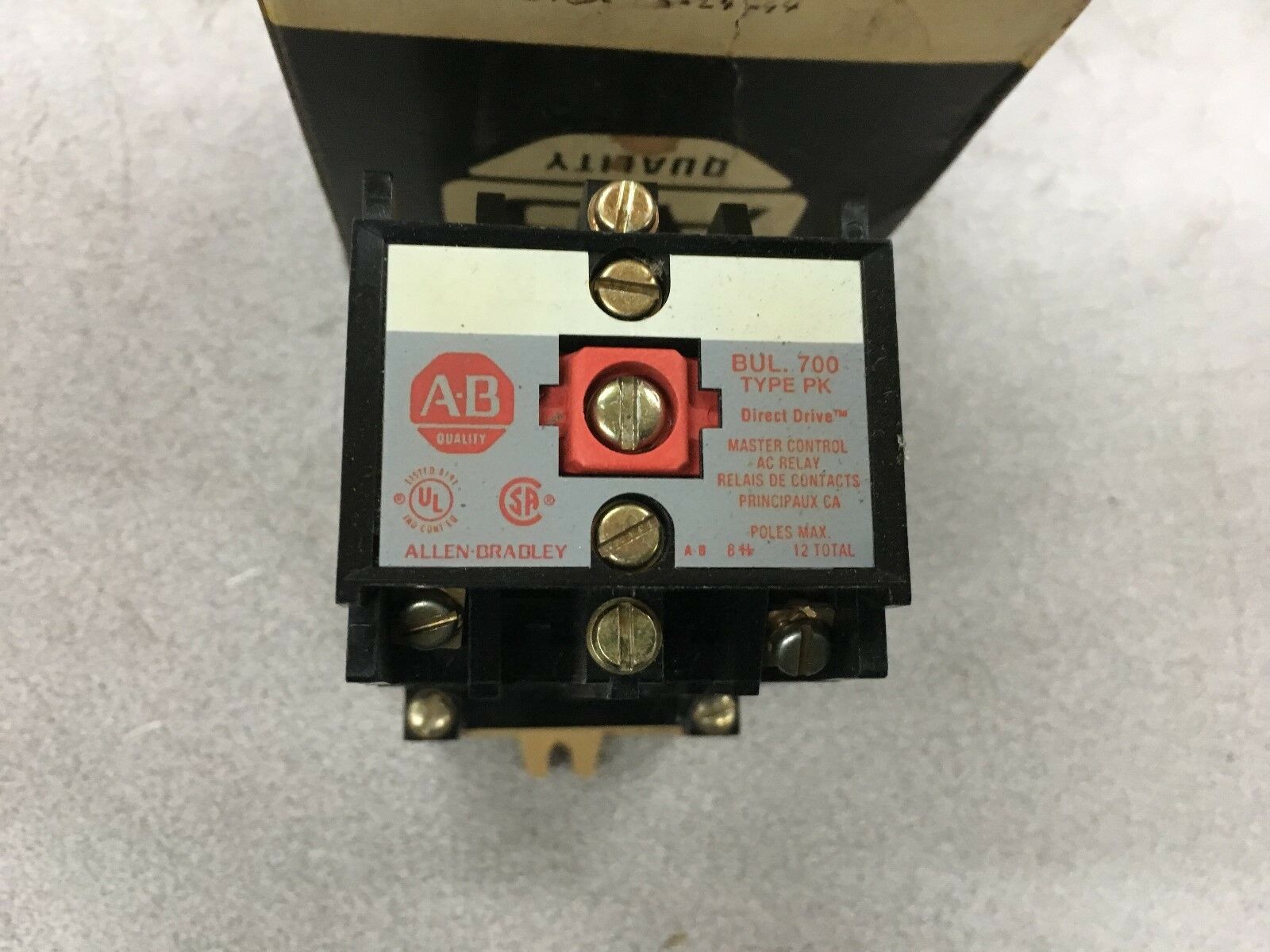 NEW IN BOX ALLEN-BRADLEY TYPE PK CONTROL RELAY 700-PK600A2 SERIES B