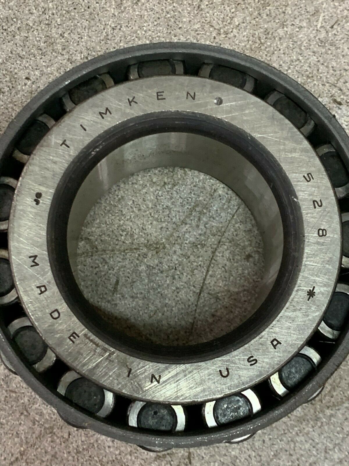 NEW NO BOX TIMKEN TAPERED ROLLER CONE BEARING 528