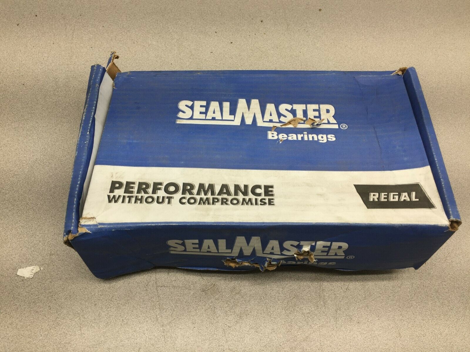 NEW IN BOX SEALMASTER 2-3/16 2HOLE PILLOW BLOCK BEARING S-3080-M35