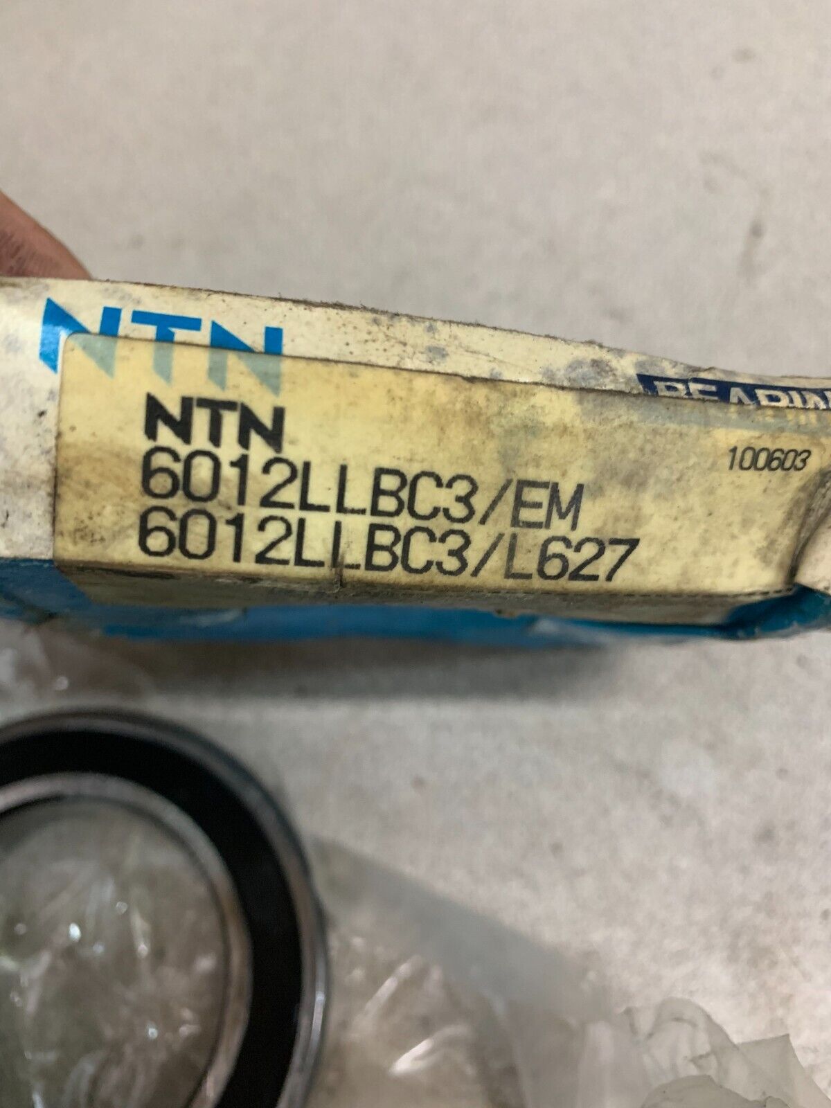 NEW IN BOX NTN ROLLER BEARING 6012LLBC3/EM