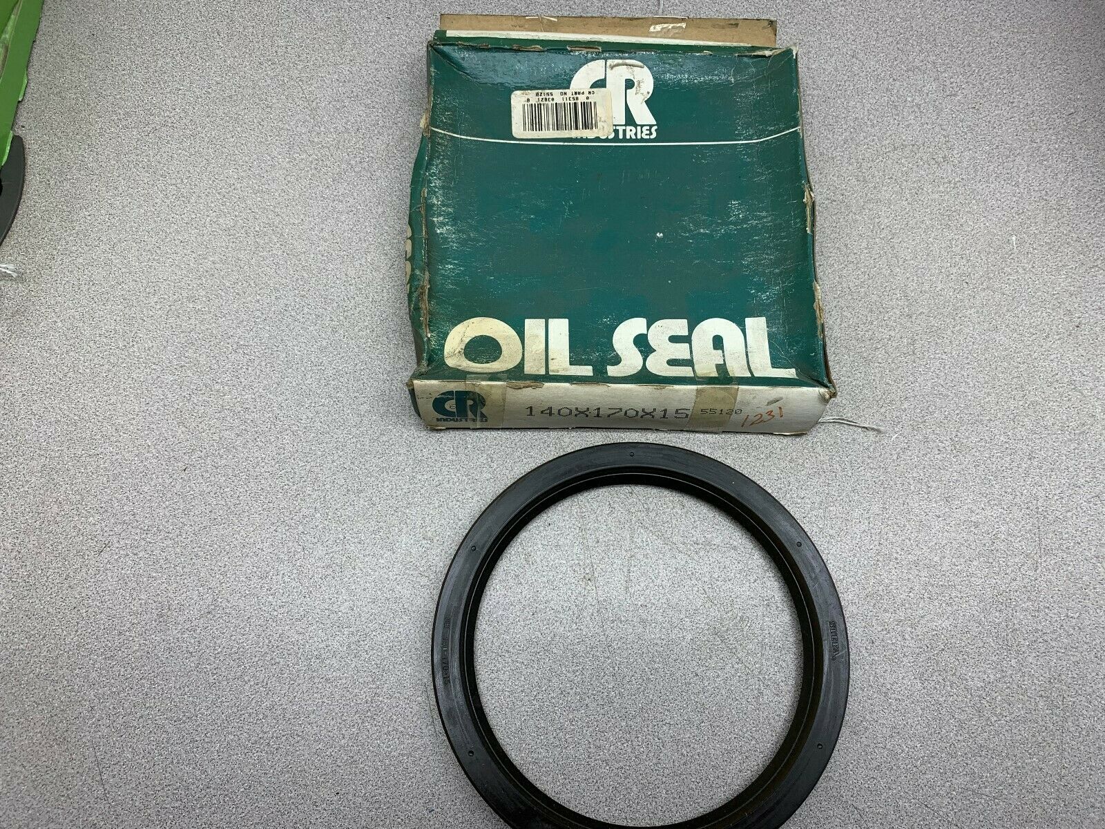 NEW IN BOX CHICAGO RAWHIDE OILSEAL 10X170X15