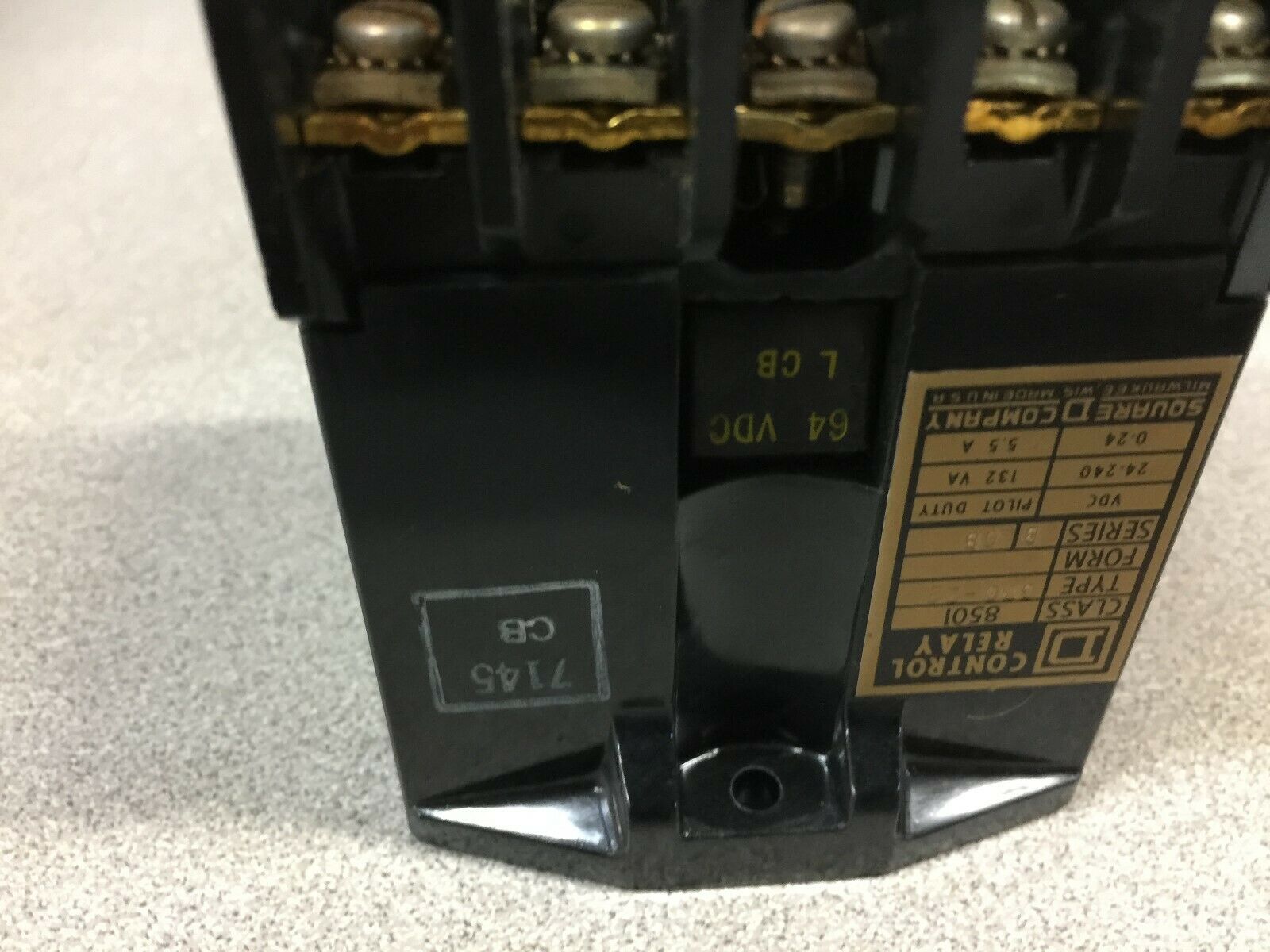 NEW IN BOX SQUARE D 64VDC COIL CONTROL RELAY 8501GDO-22