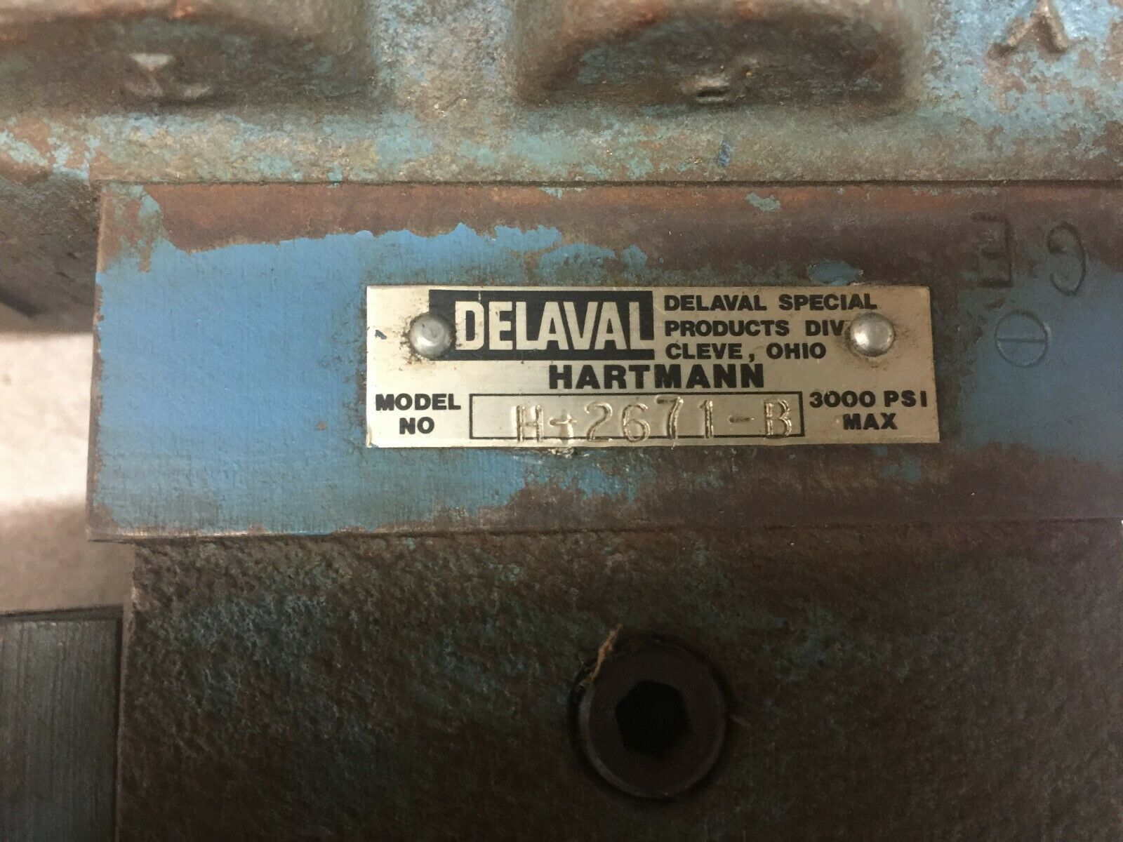 USED DELAVAL SOLENOID DIRECTIONAL VALVE R6438C-23-01 /RC6438PA-21TE-06 / H-2671-