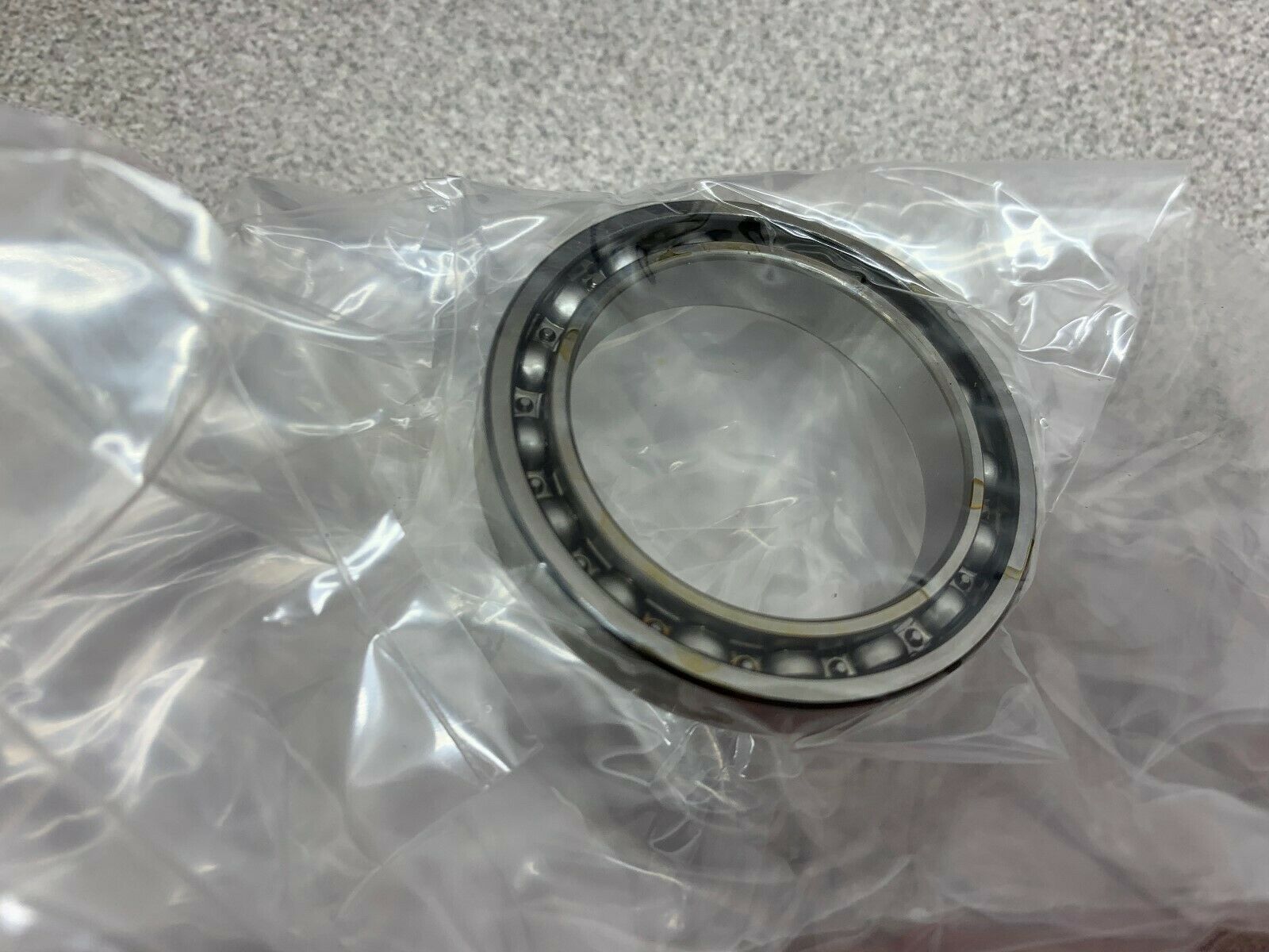 NEW IN BOX SMT BEARING 61806