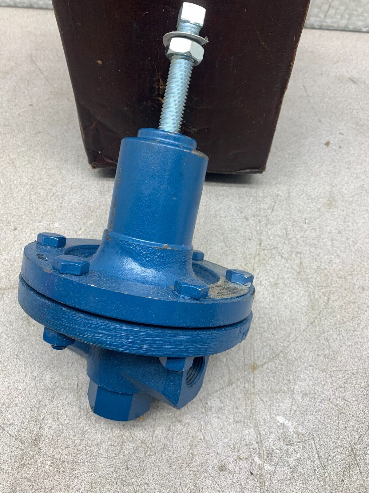 NEW IN BOX WATSON MCDANIEL 1/2  PRESSURE REGULATOR O-12-N-09-V