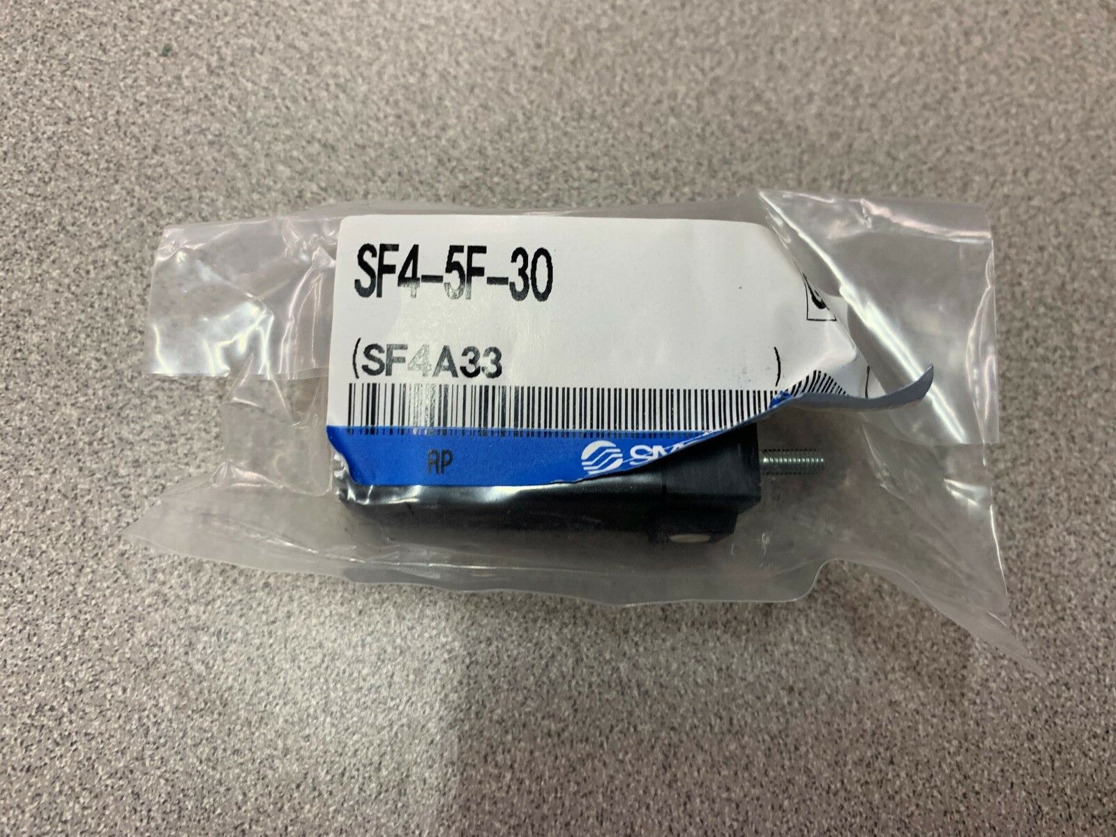 NEW IN BAG SMC VALVE SF4-5F-30